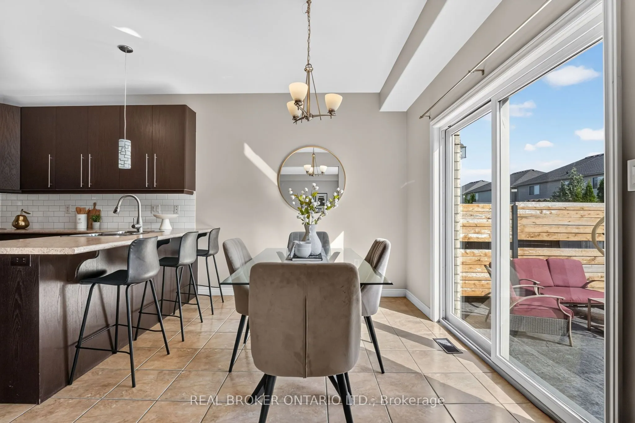 4890 Allan Court