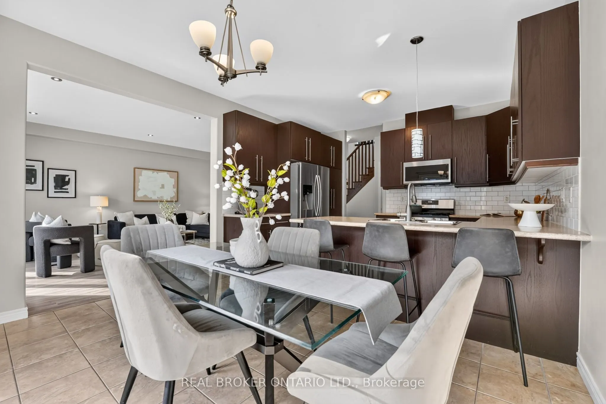 4890 Allan Court