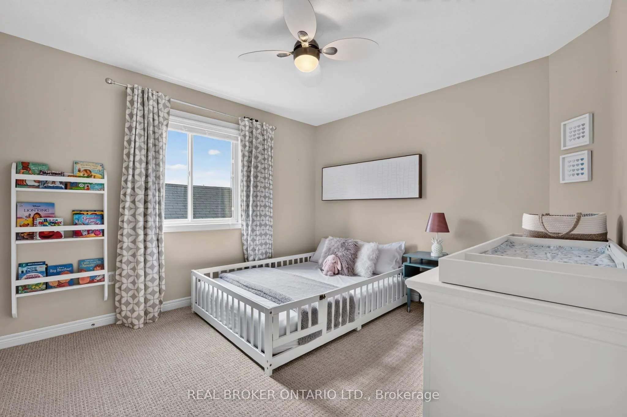 4890 Allan Court