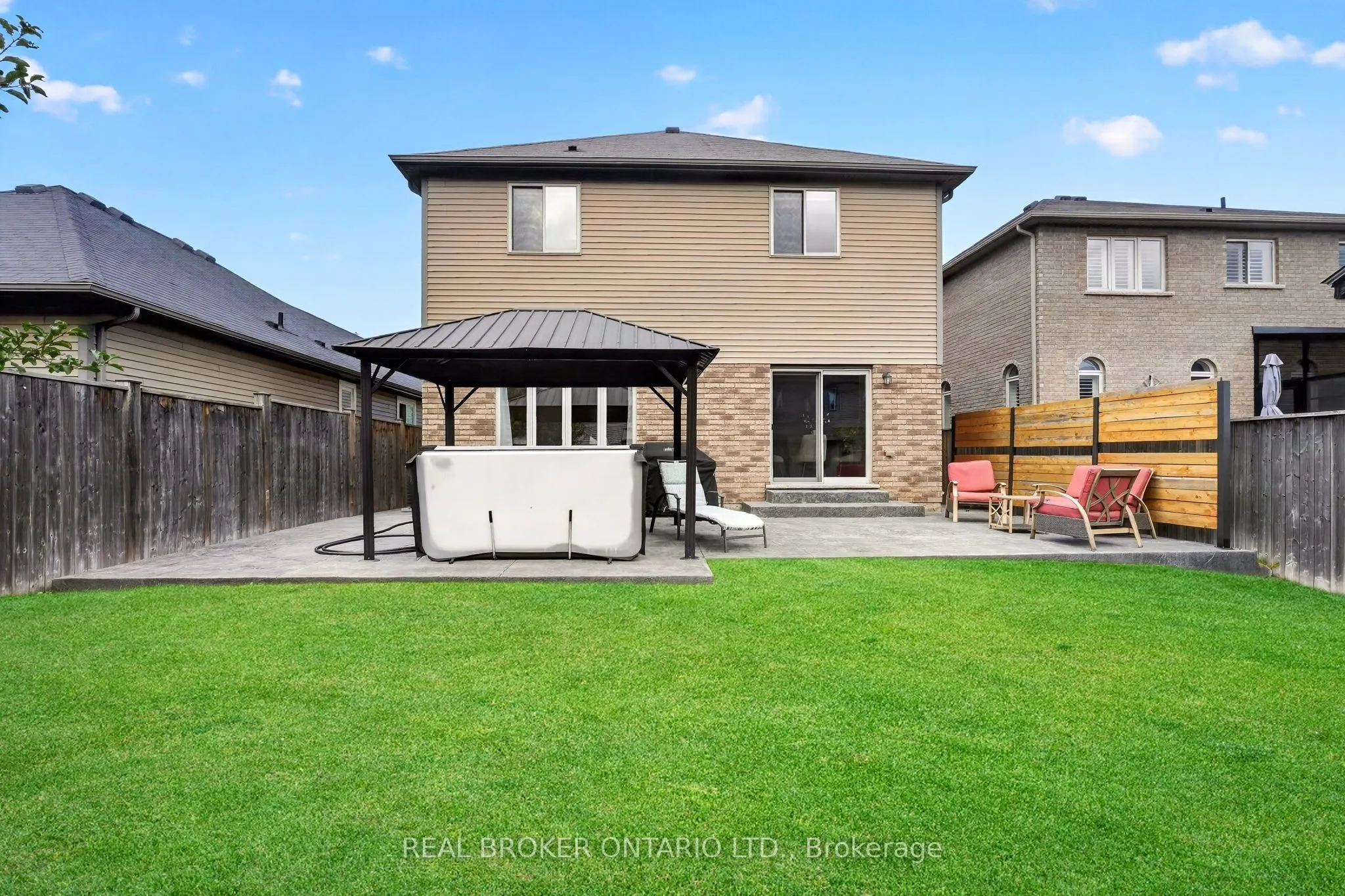 4890 Allan Court