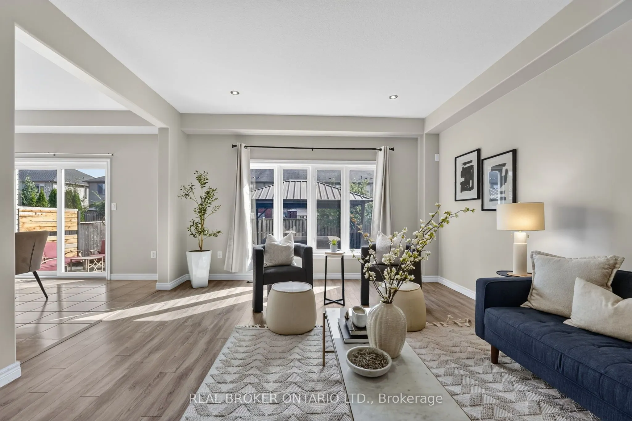 4890 Allan Court