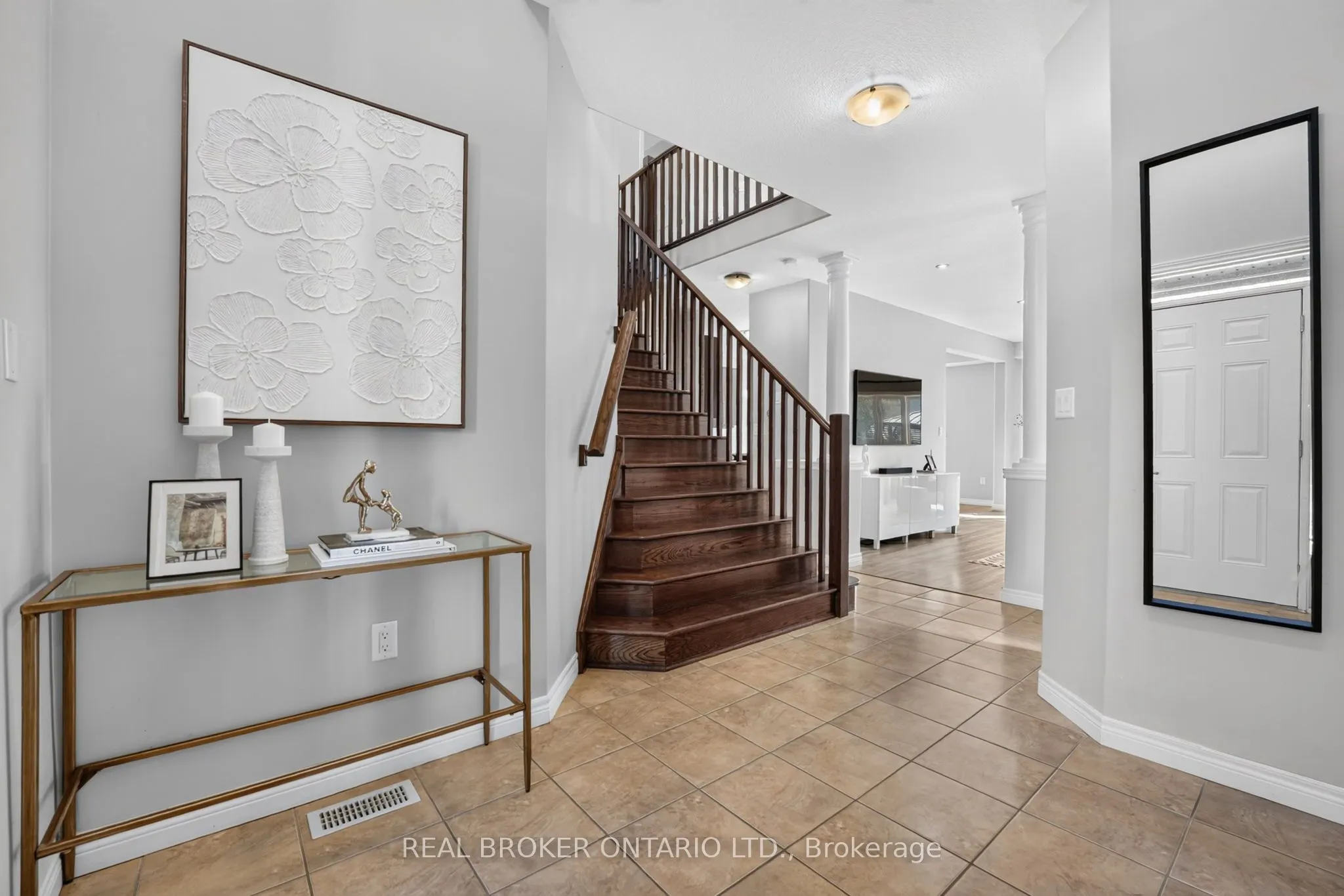 4890 Allan Court