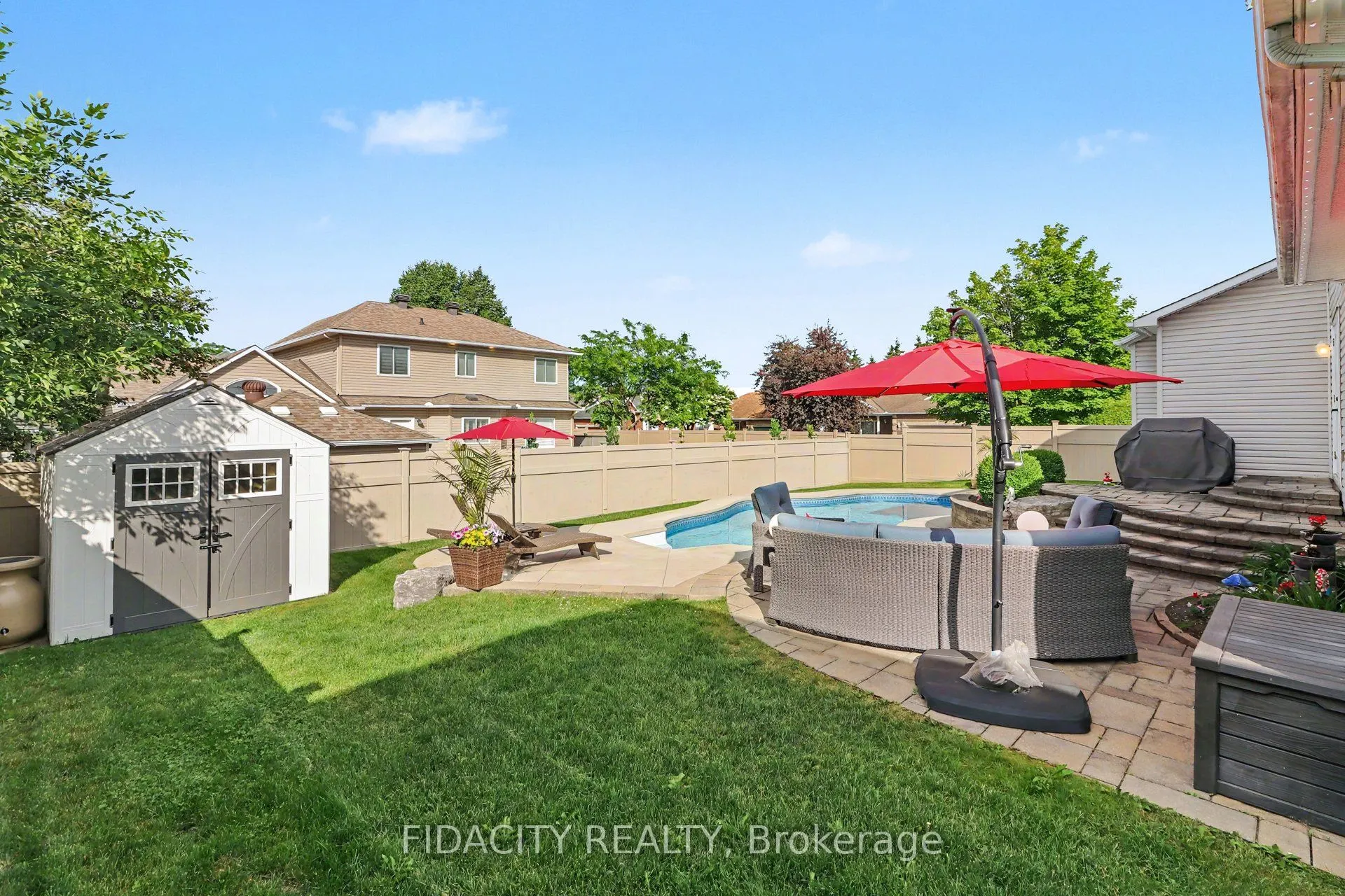 21 West Ridge Drive