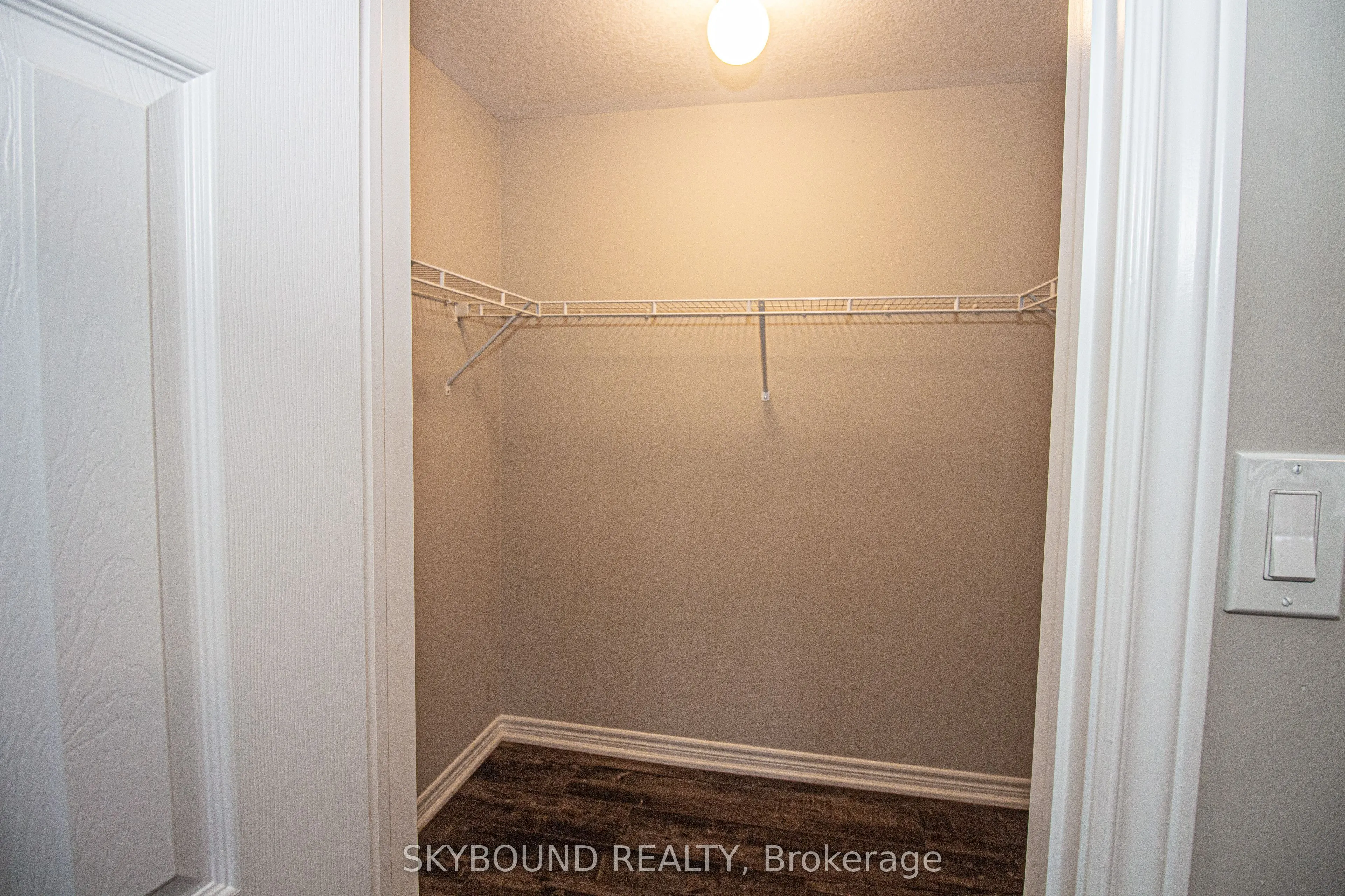 395 Linden Drive #8