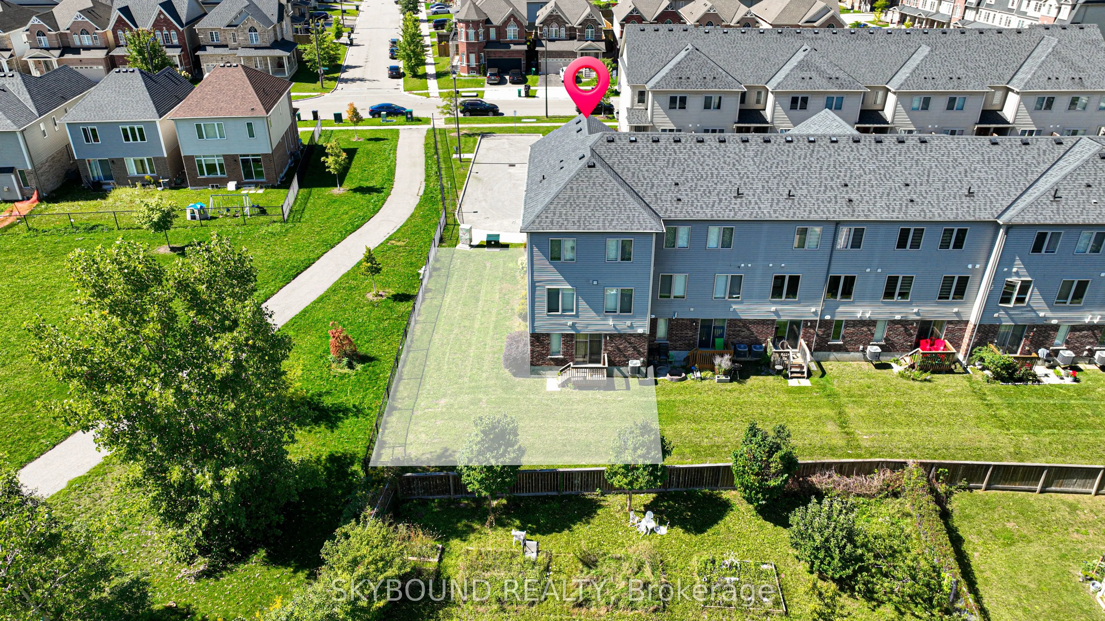 395 Linden Drive #8