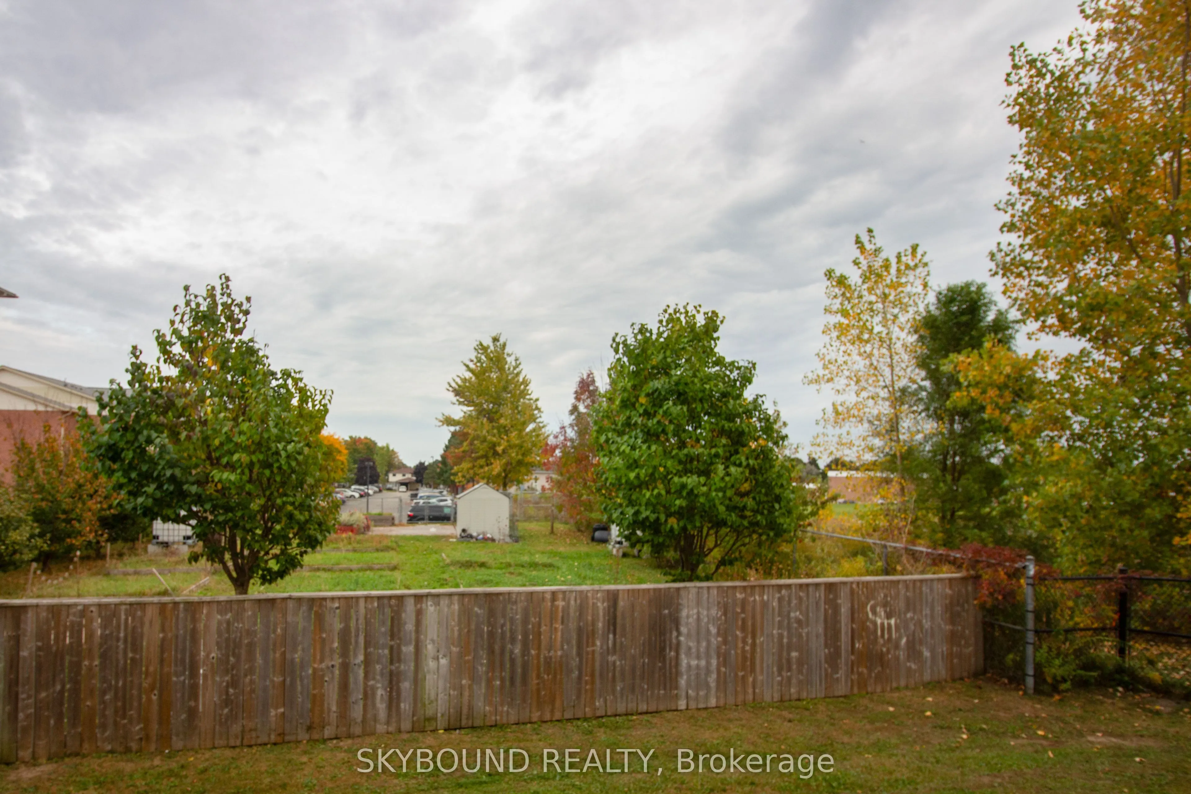 395 Linden Drive #8