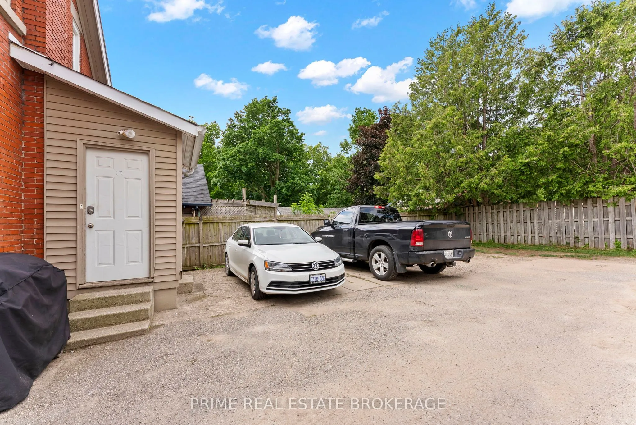 1032 Trafalgar Street