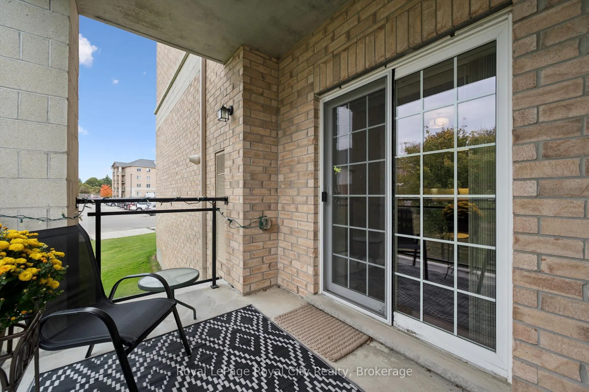 1077 Gordon Street #142