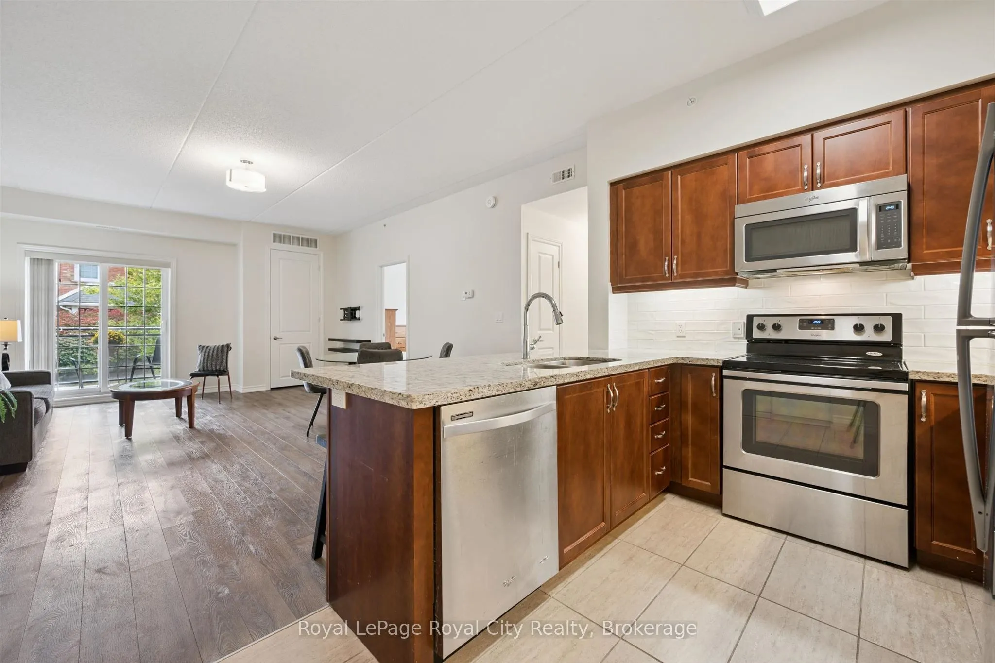 1077 Gordon Street #142