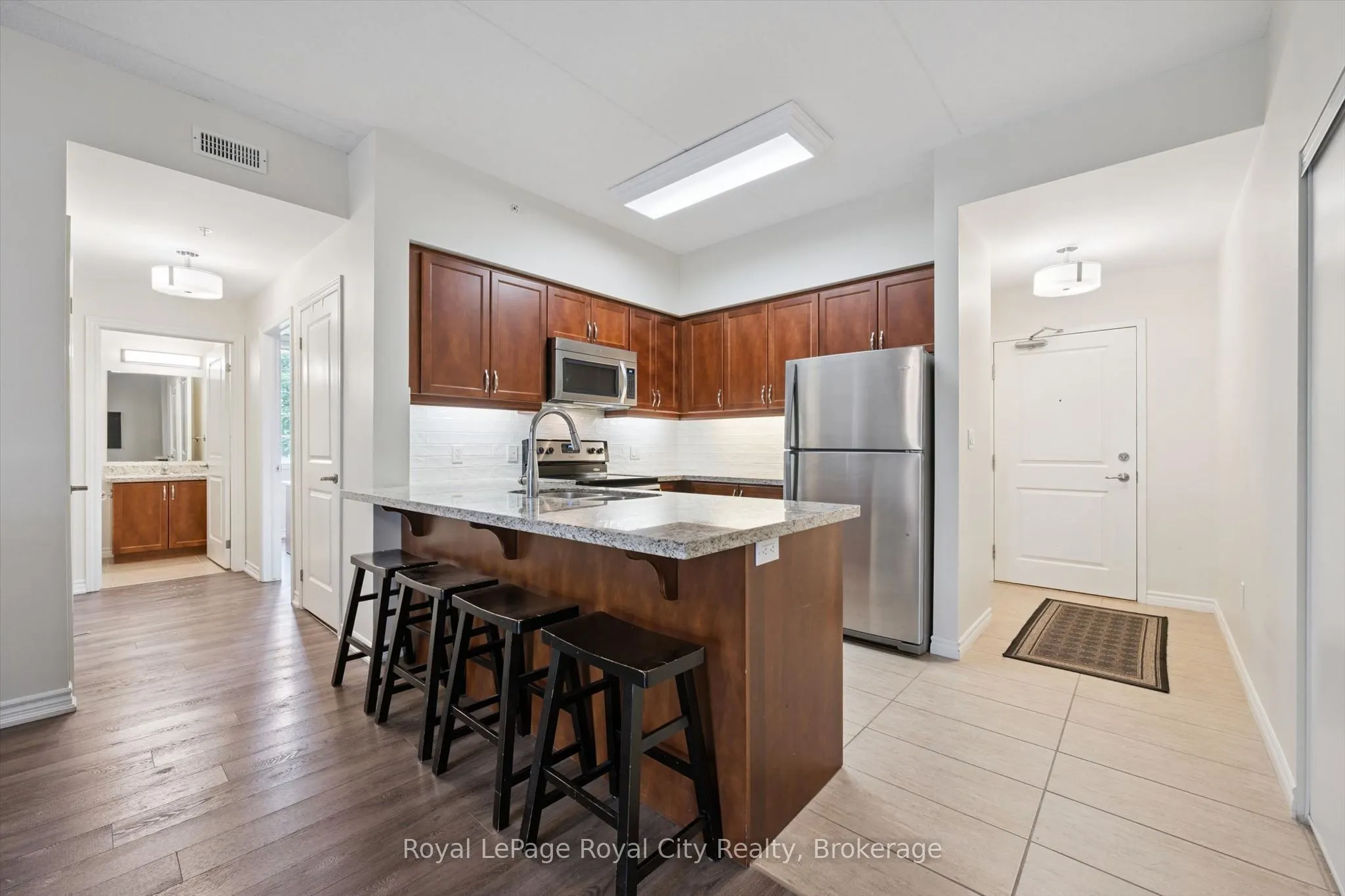 1077 Gordon Street #142