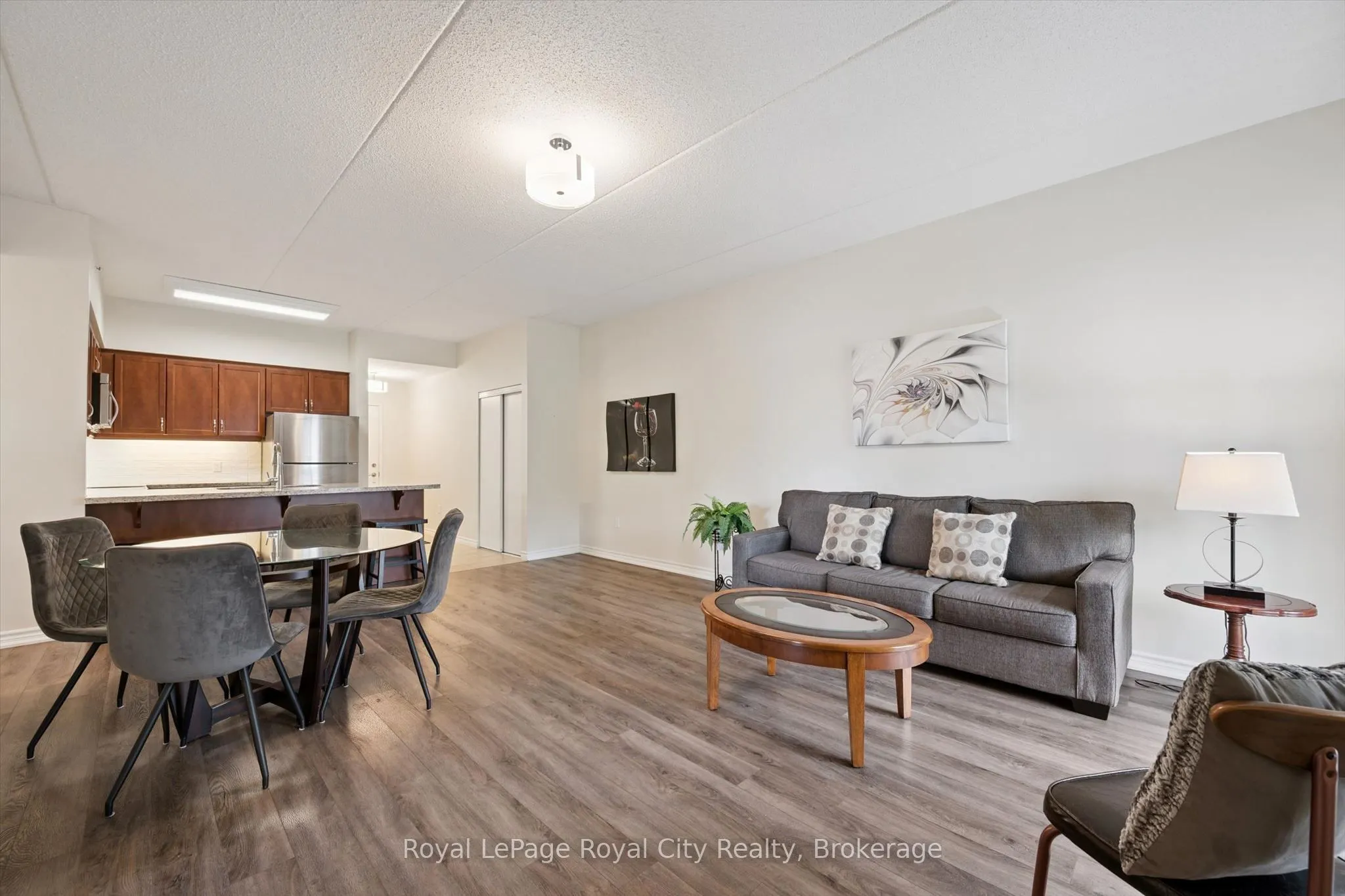 1077 Gordon Street #142