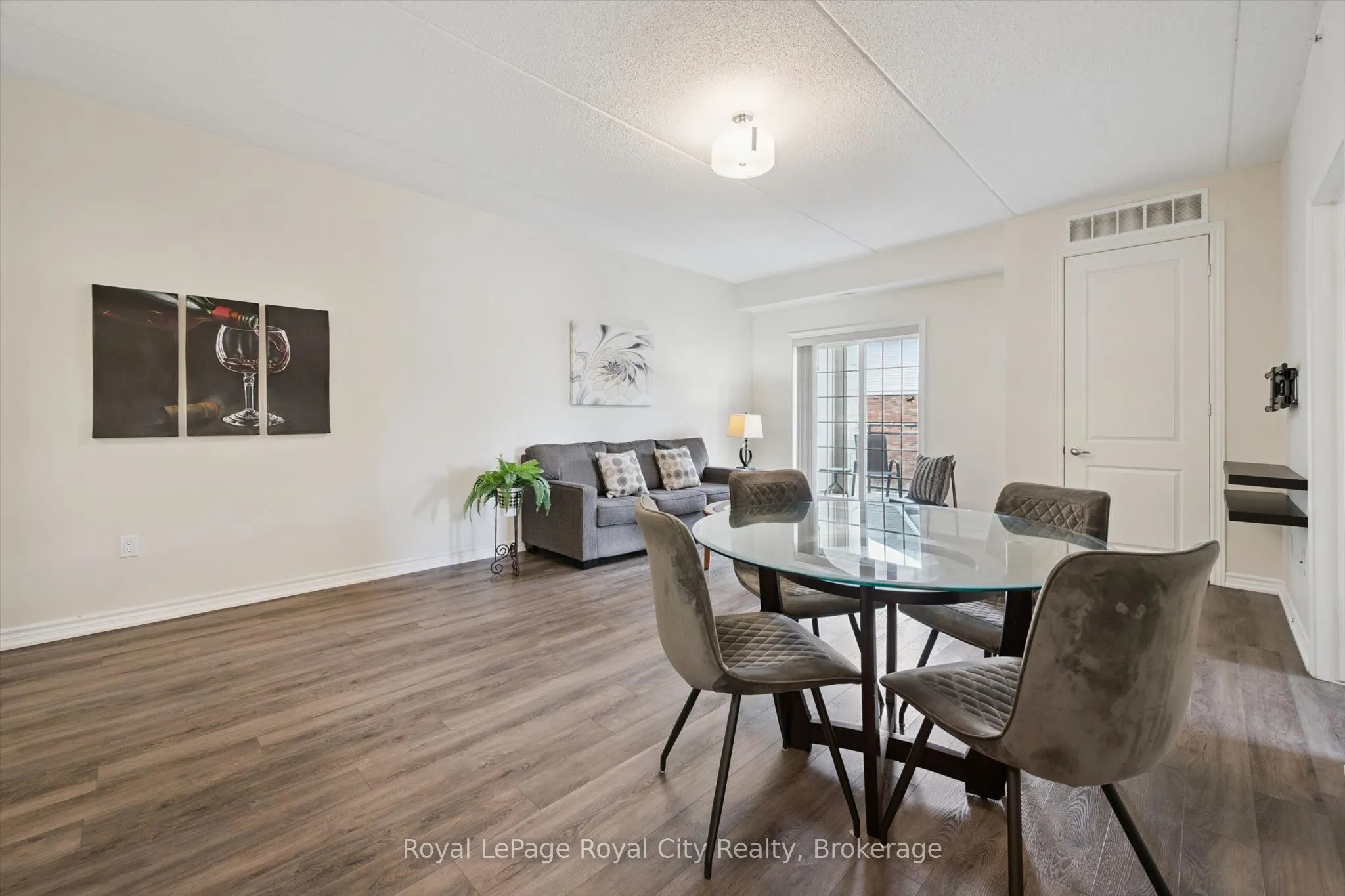 1077 Gordon Street #142