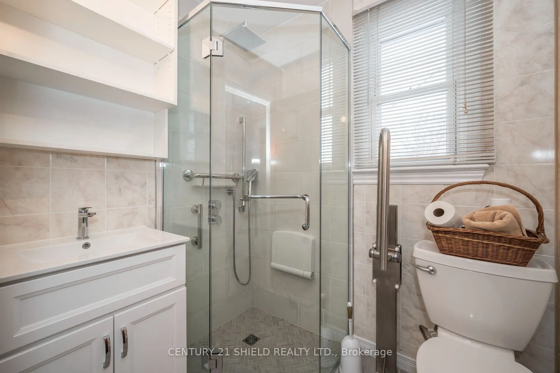 6325 78th Avenue