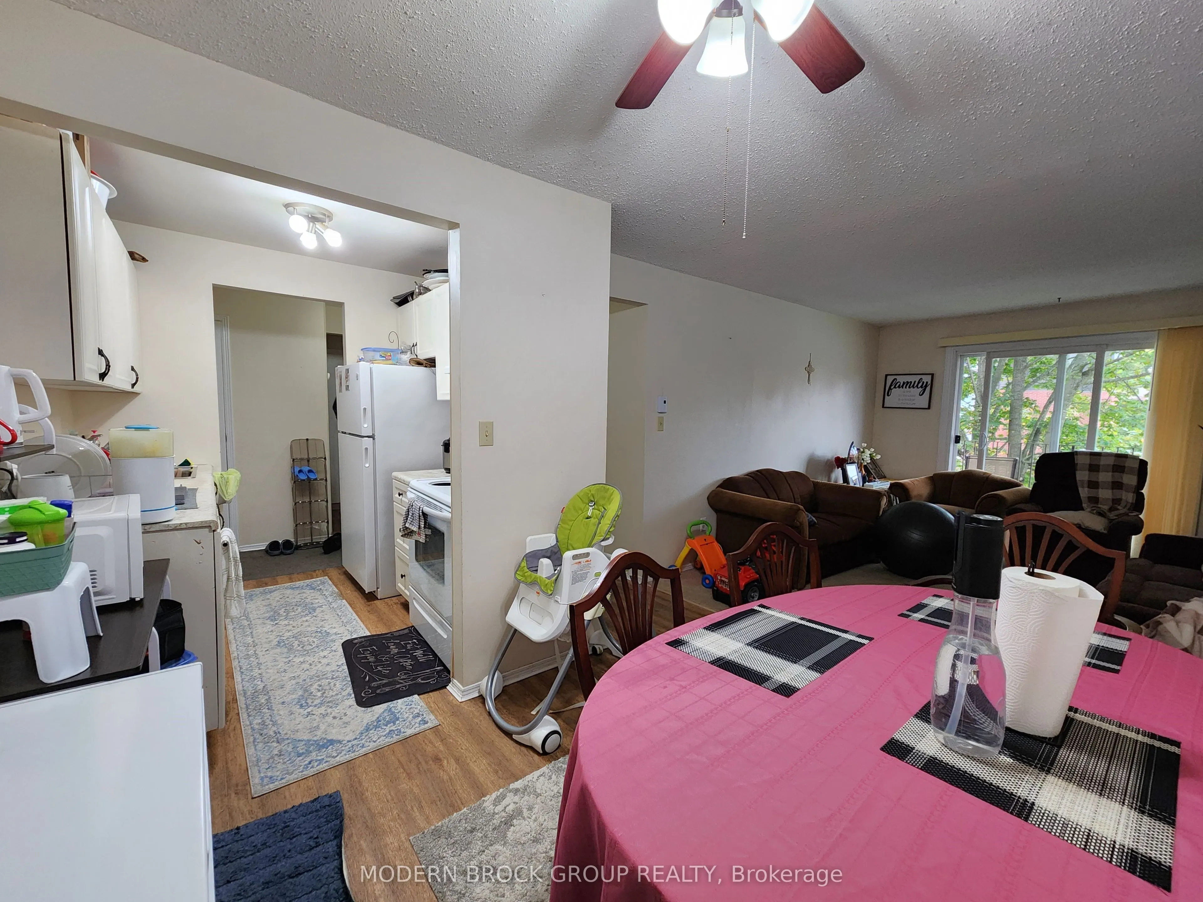 14 Charlotte Place #14