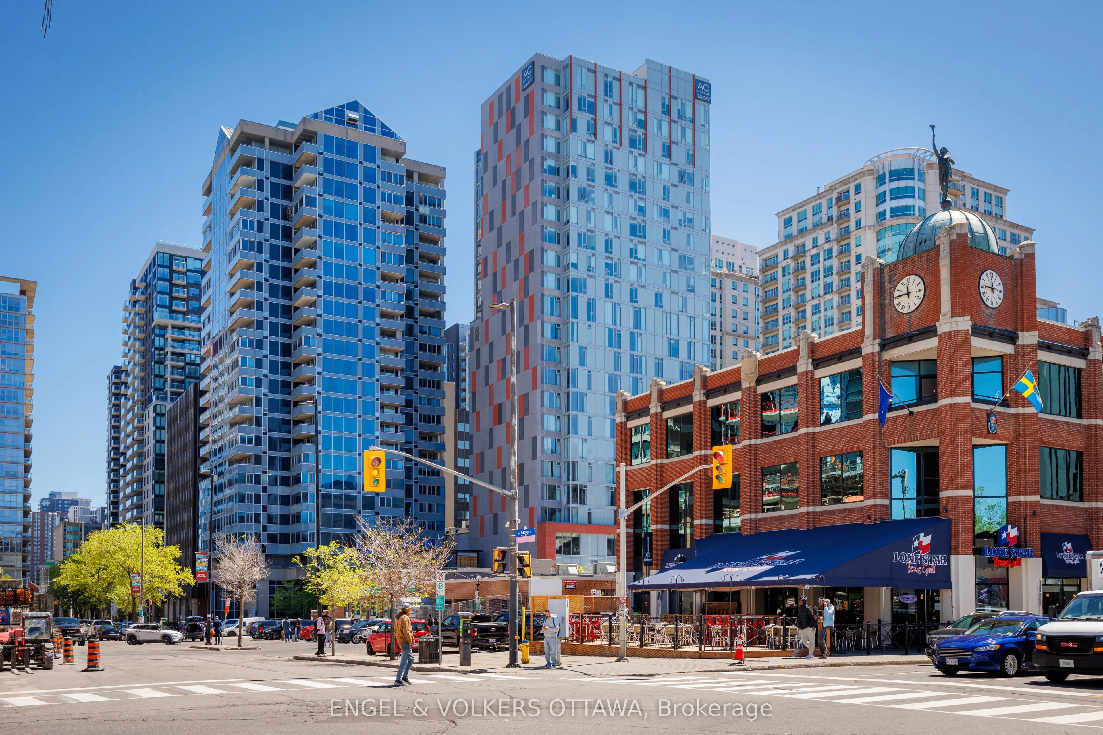 160 George Street #2404