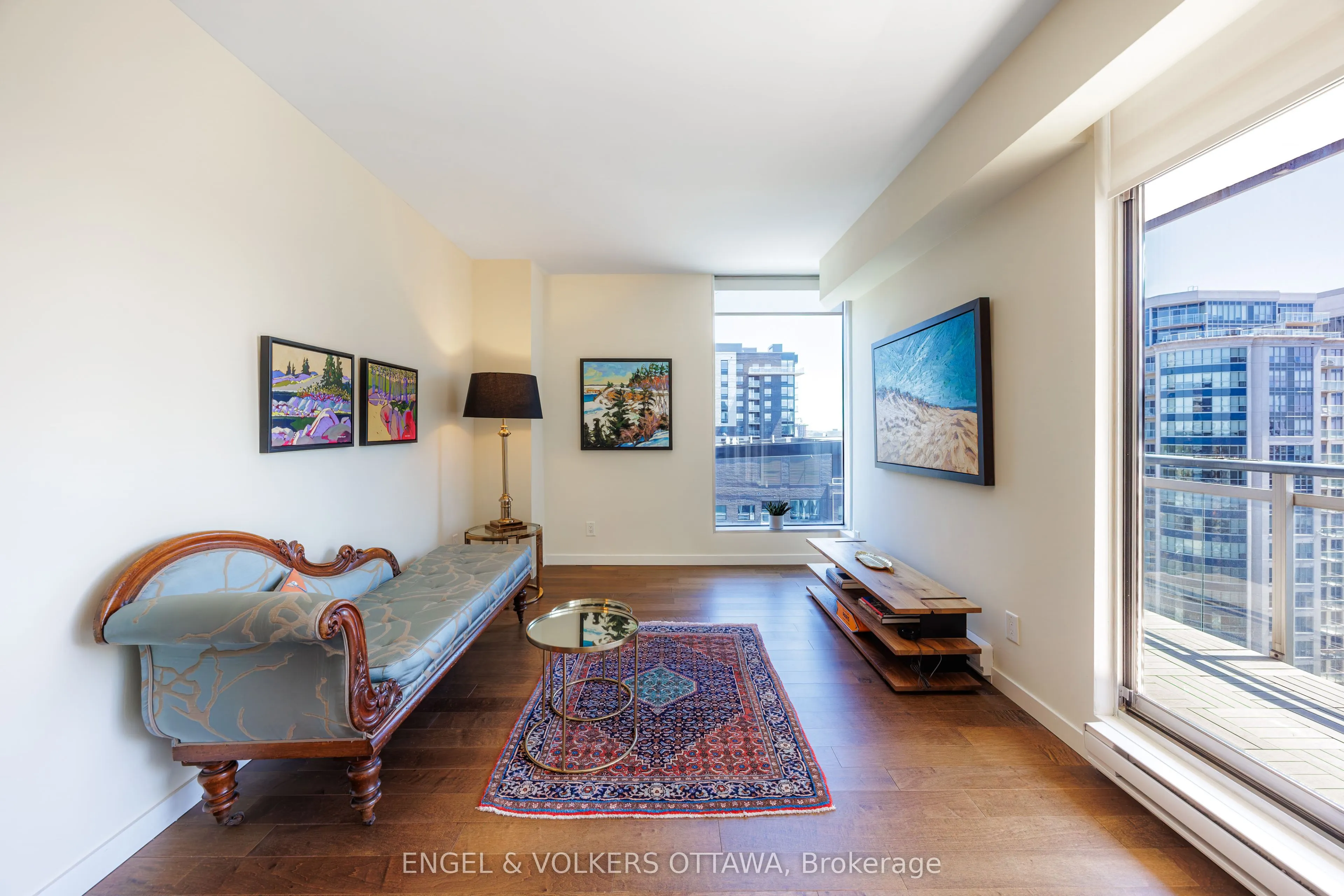 160 George Street #2404