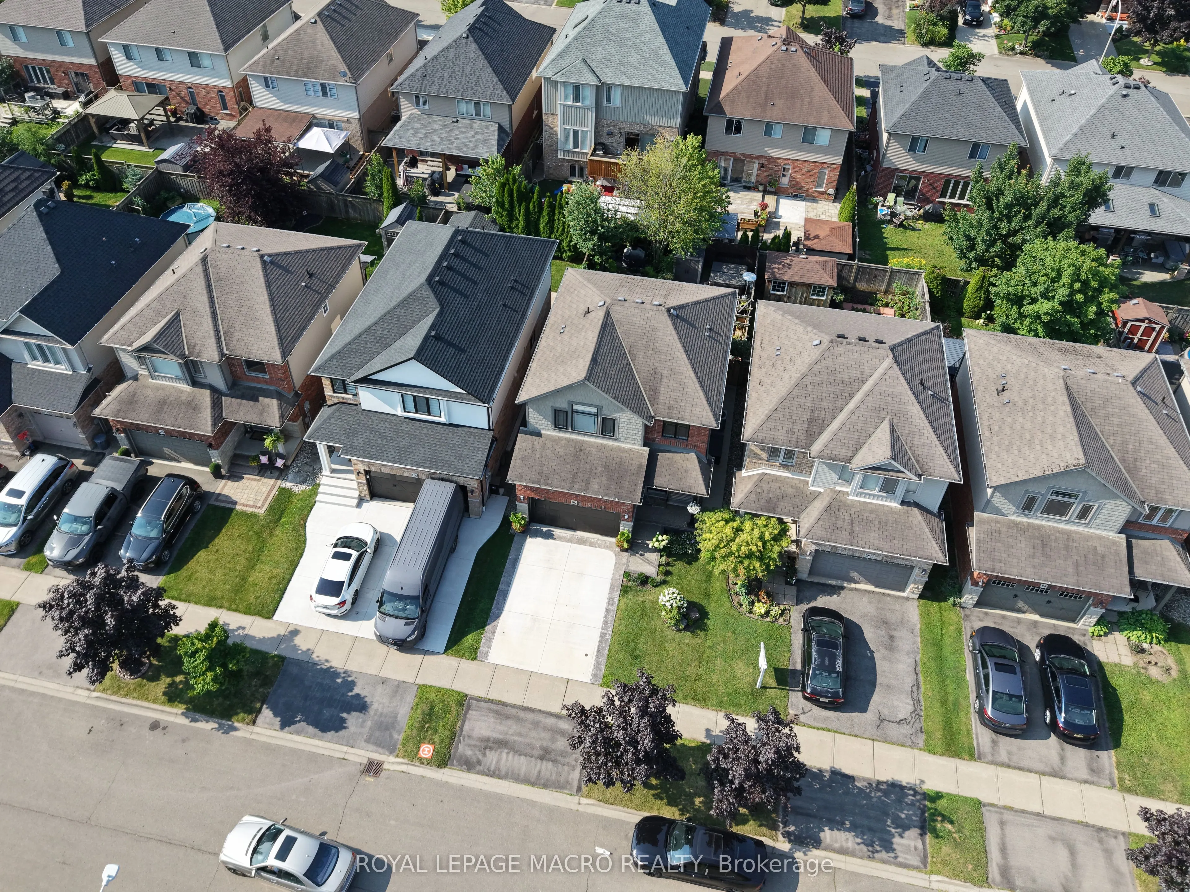 102 Willow Lane