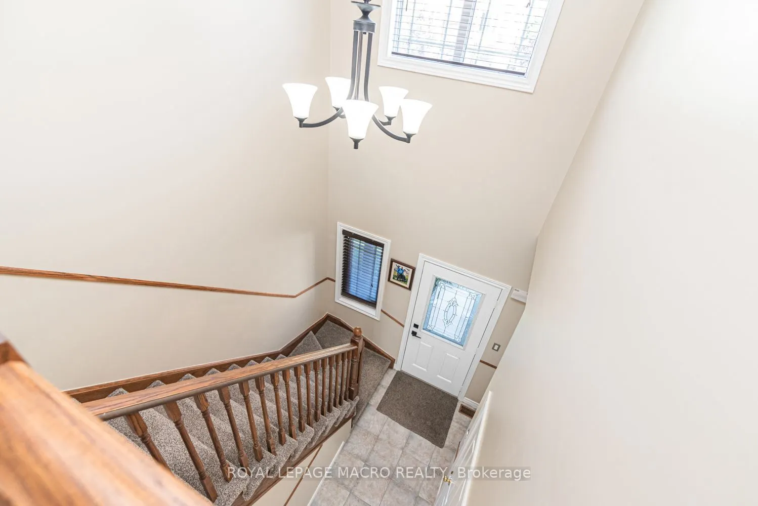 102 Willow Lane