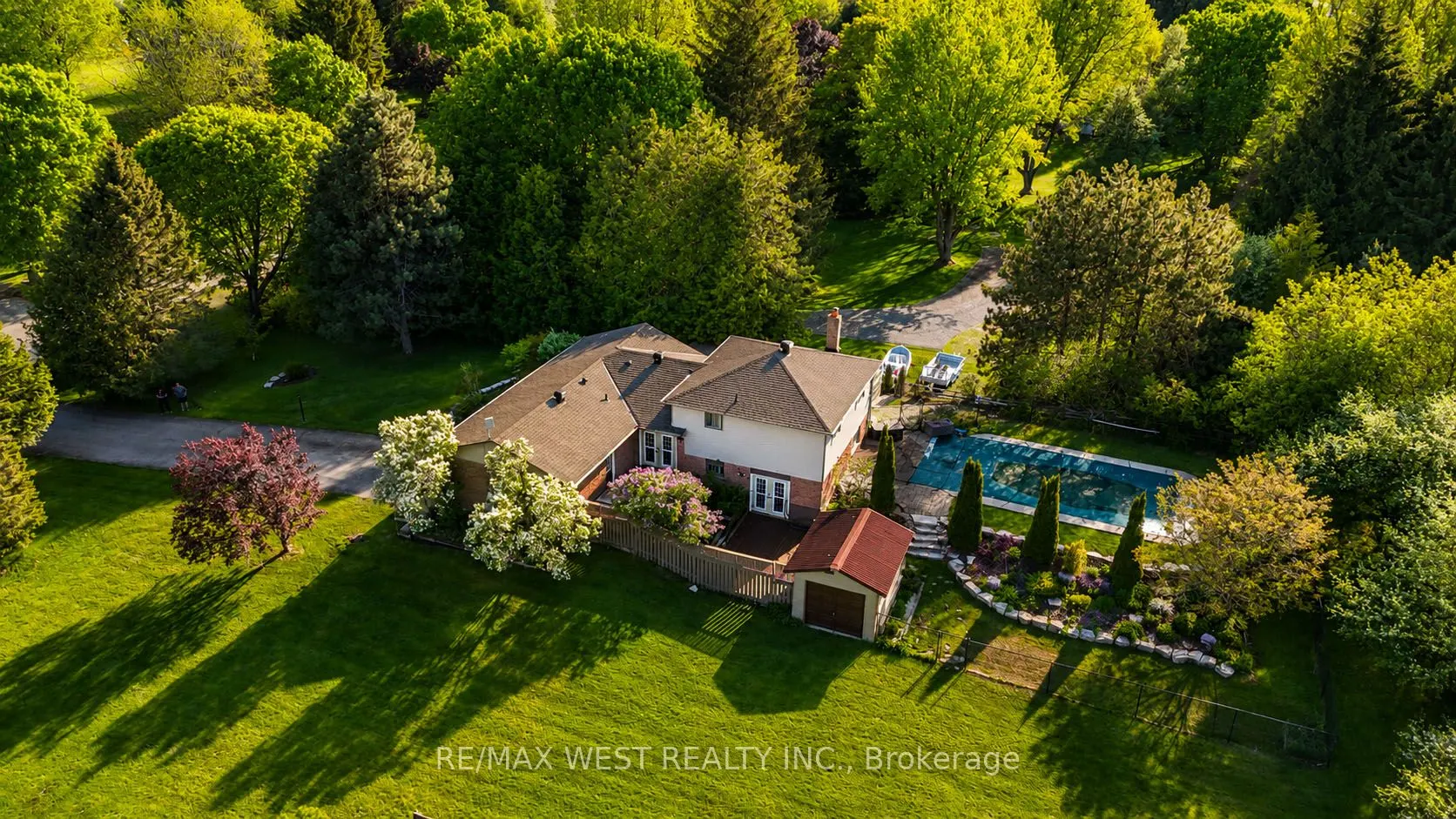 23 Mckibbon Avenue