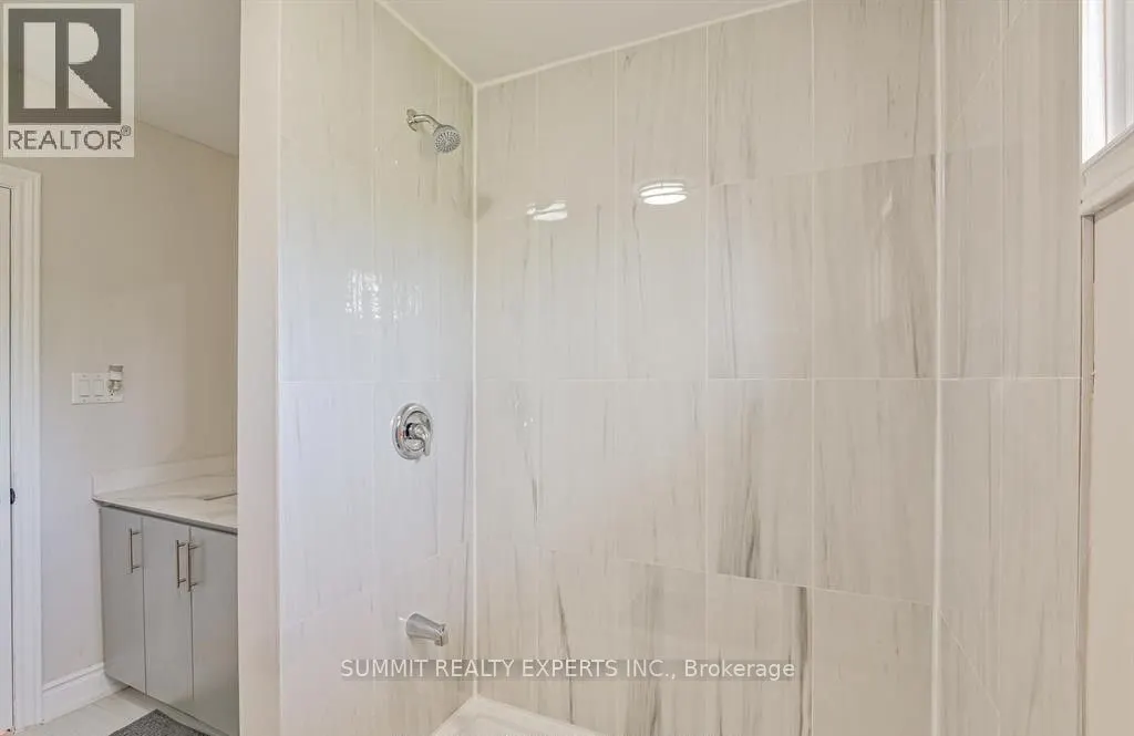 262 Cotterie Park