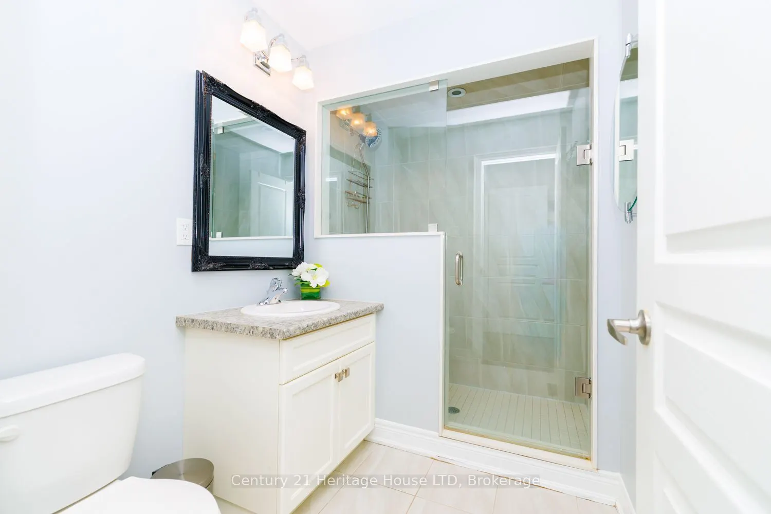 7 Kenmar Court