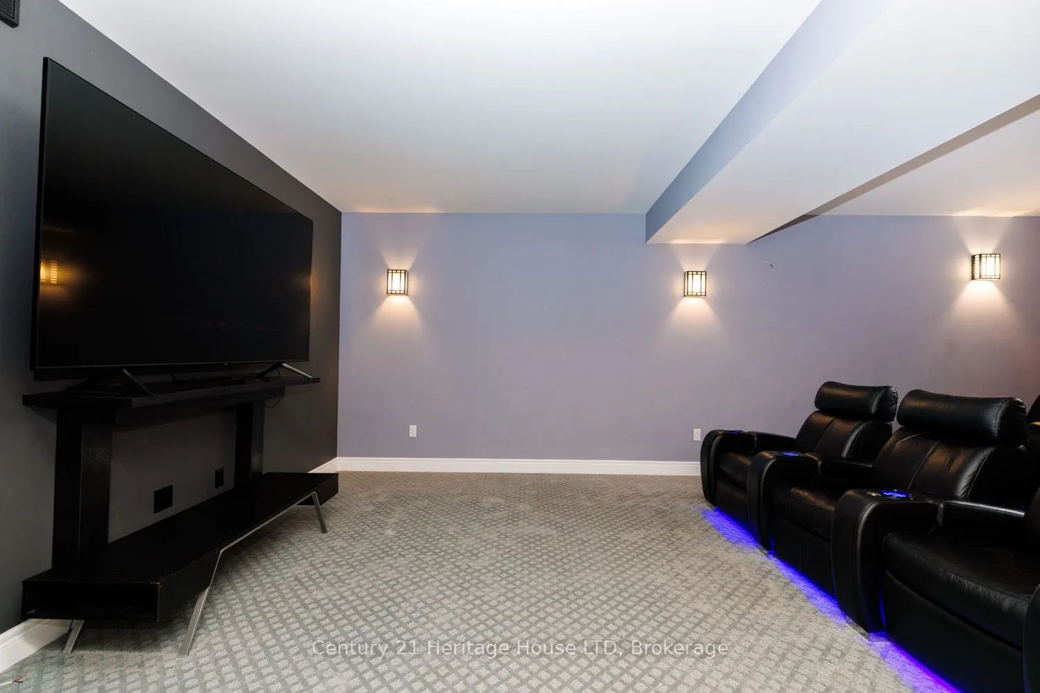7 Kenmar Court