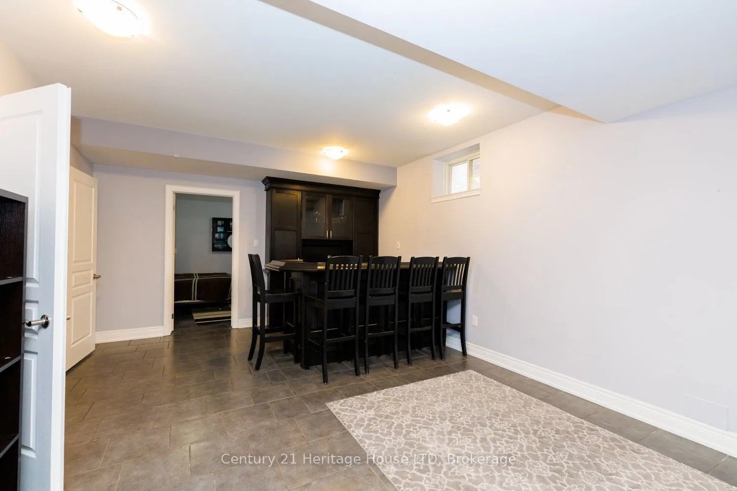 7 Kenmar Court