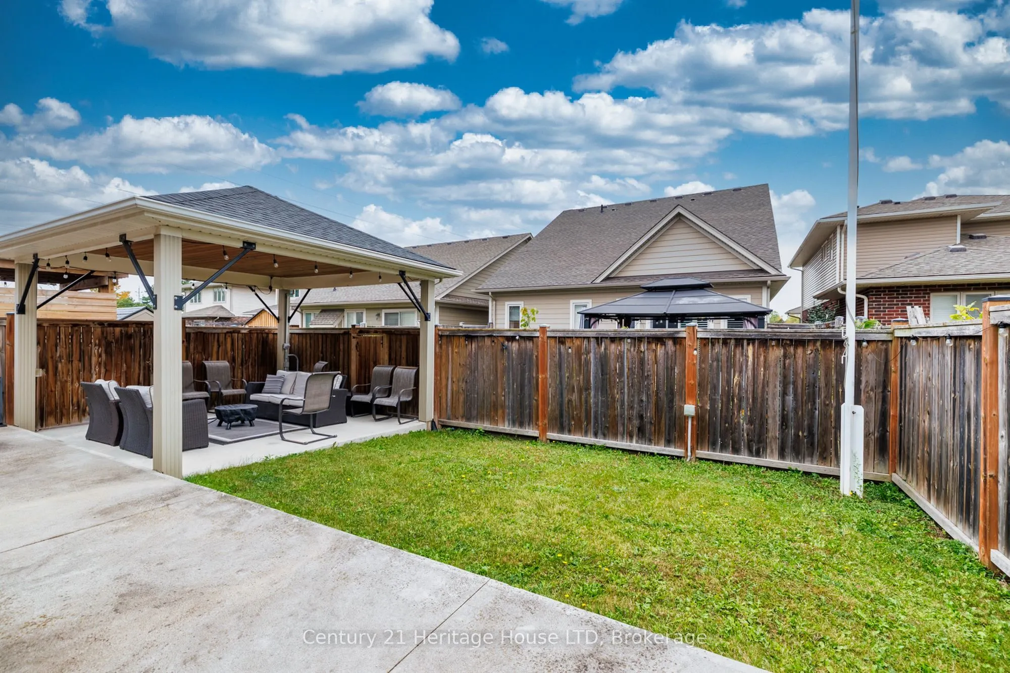 7 Kenmar Court