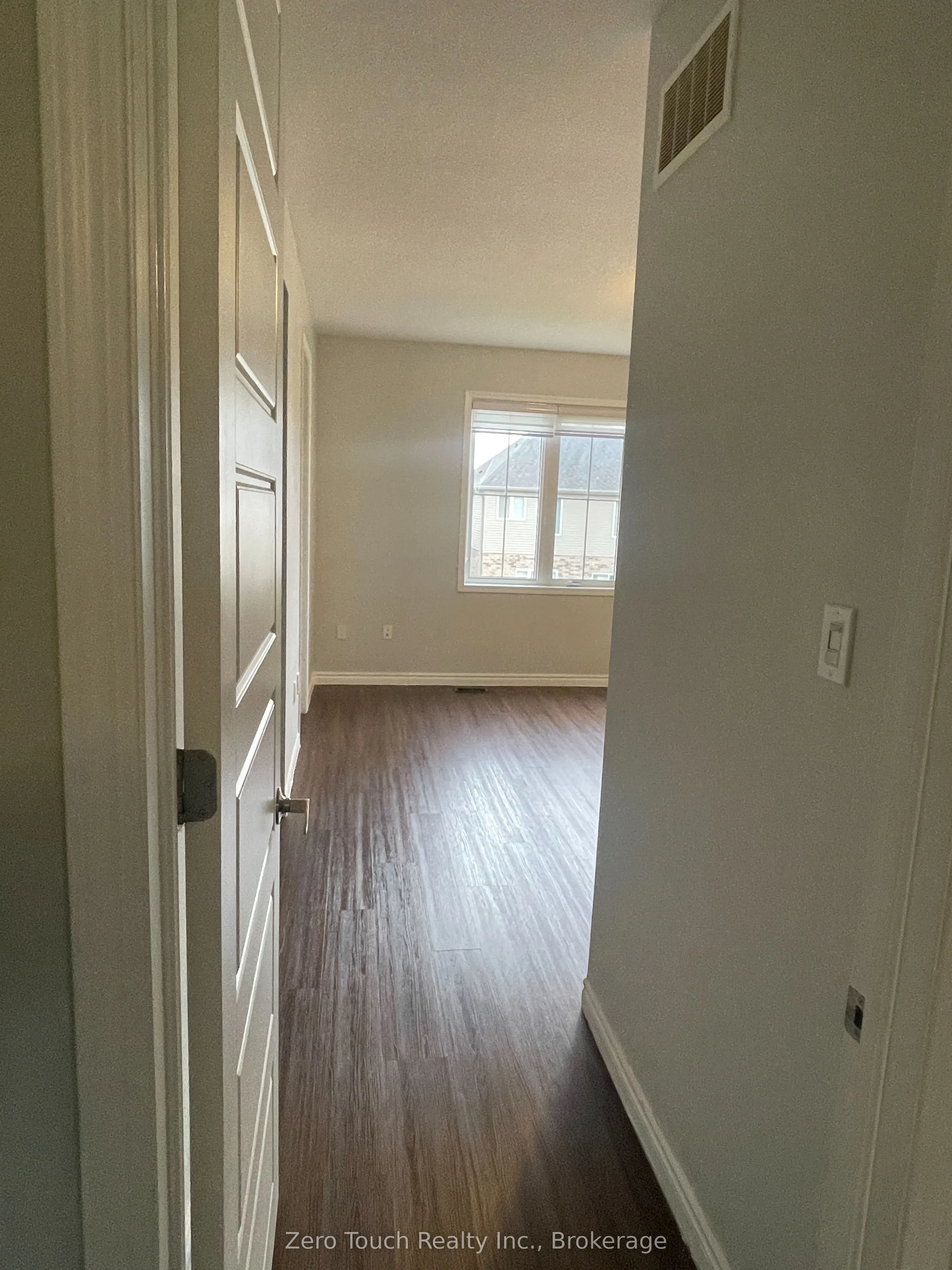 127 Watermill Street W