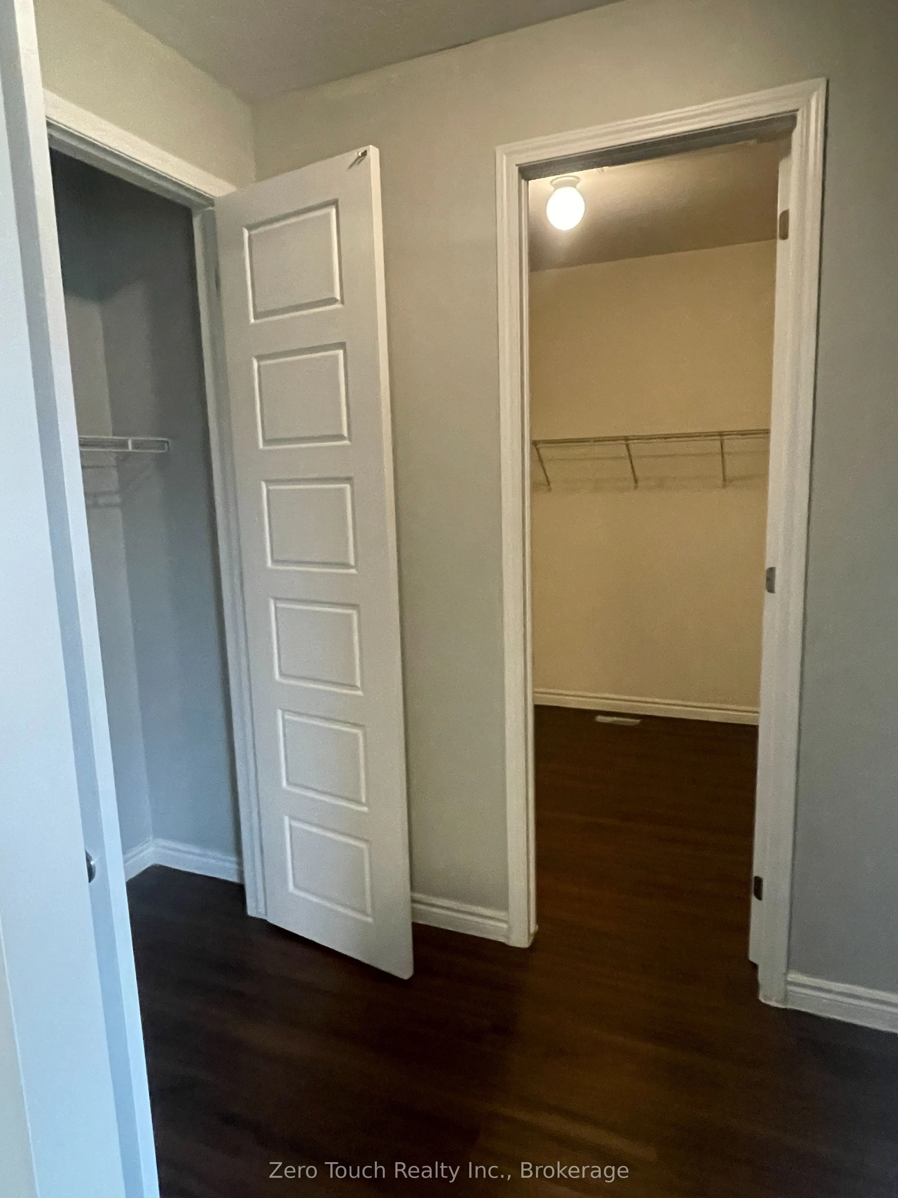 127 Watermill Street W