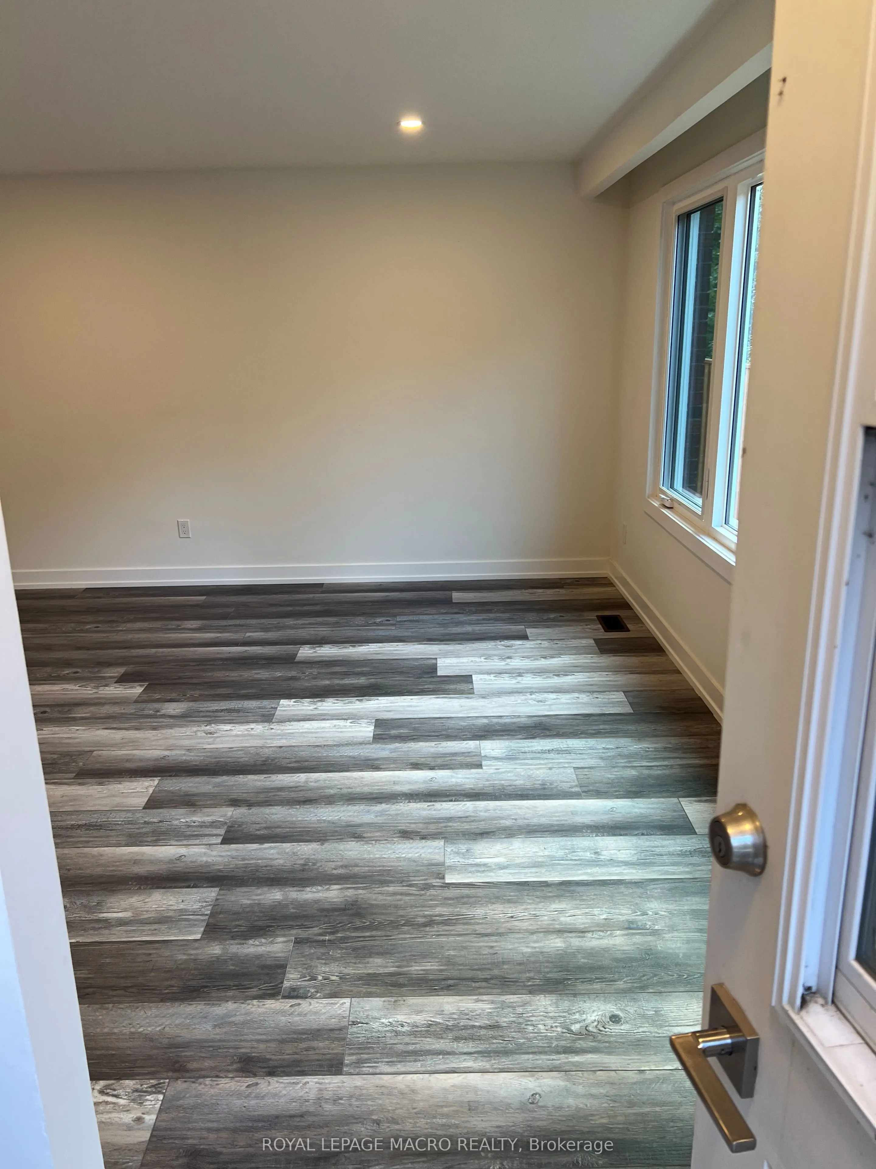 80 Delawana Drive