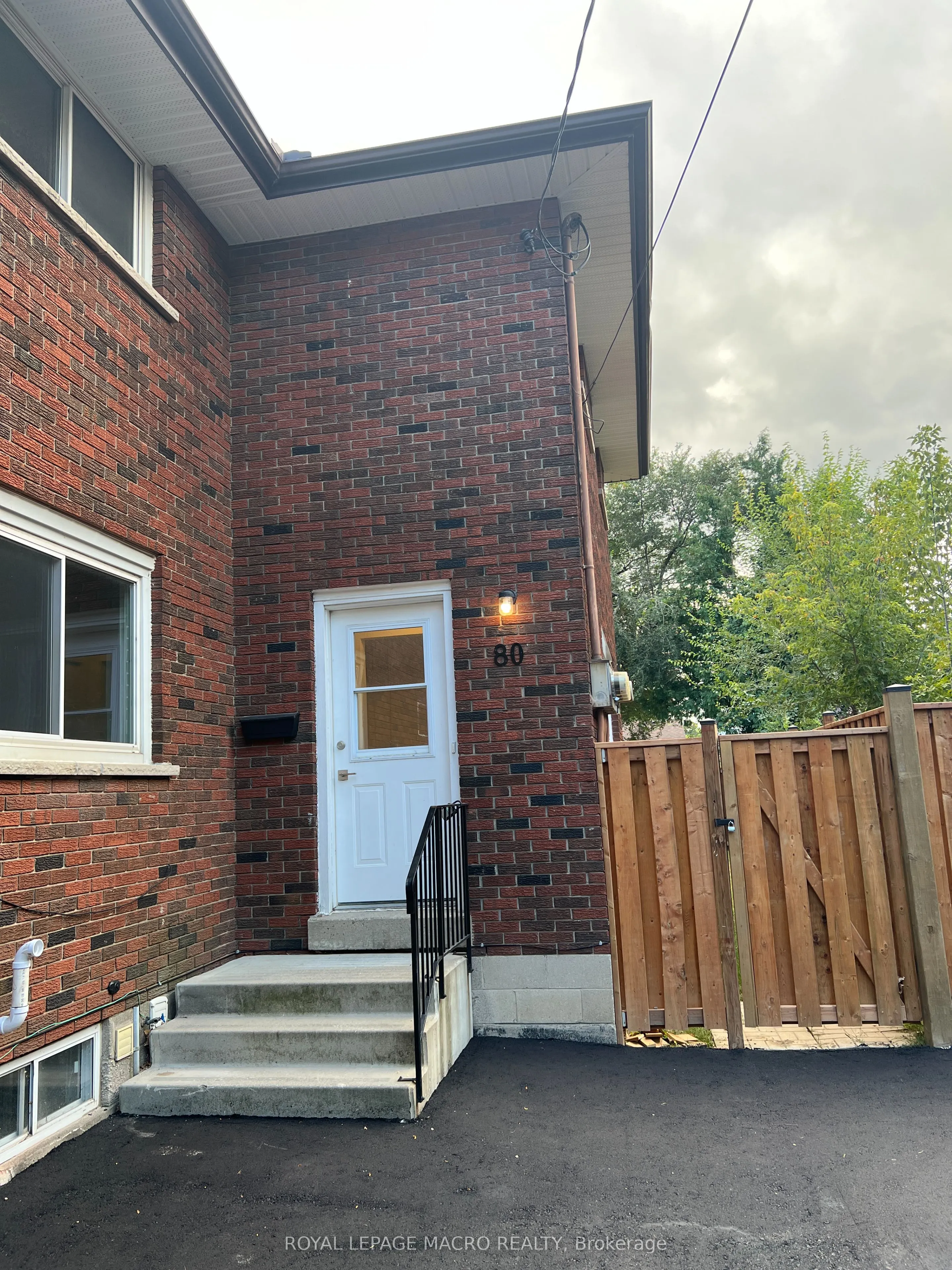 80 Delawana Drive