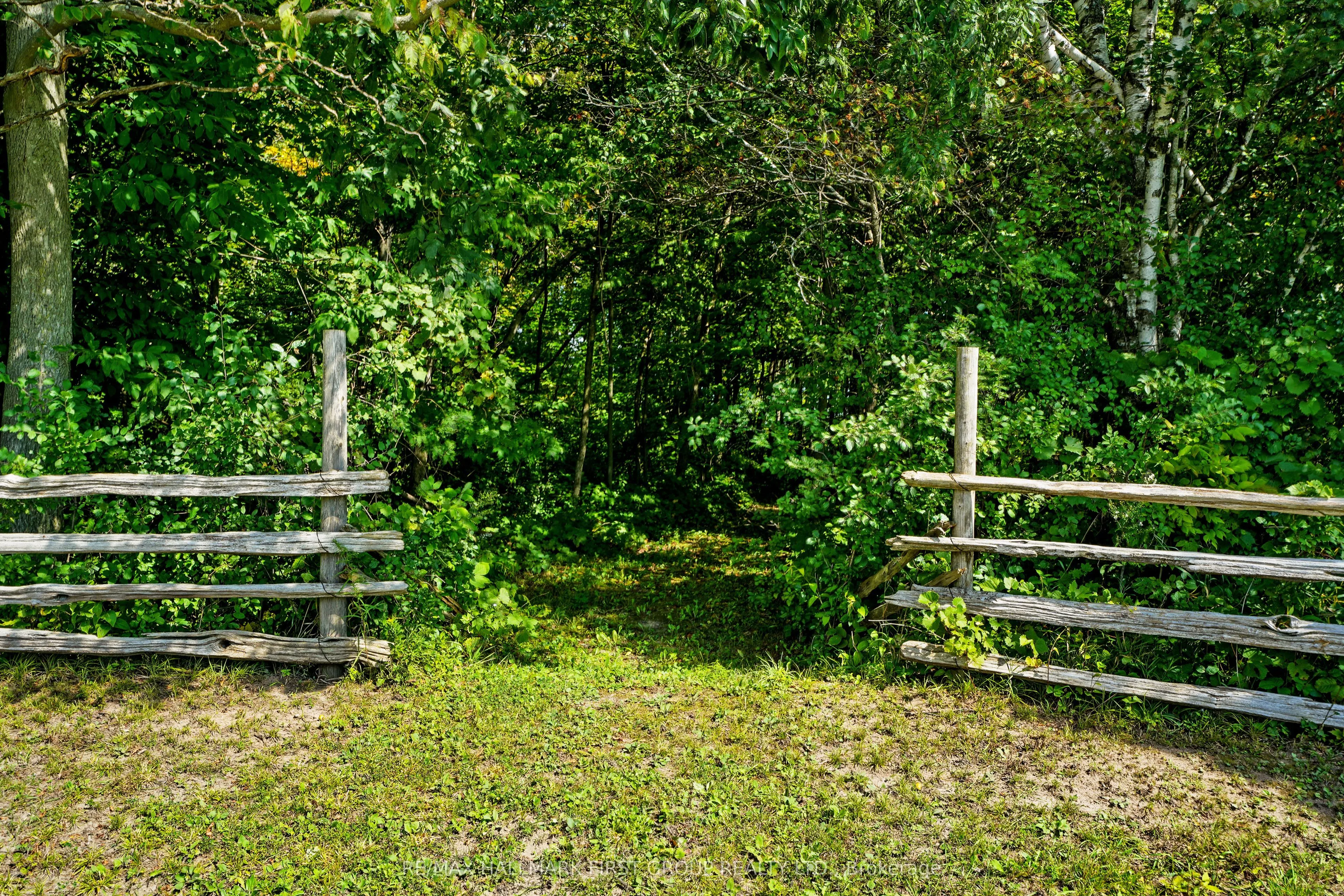 635 Northumberland Heights Road