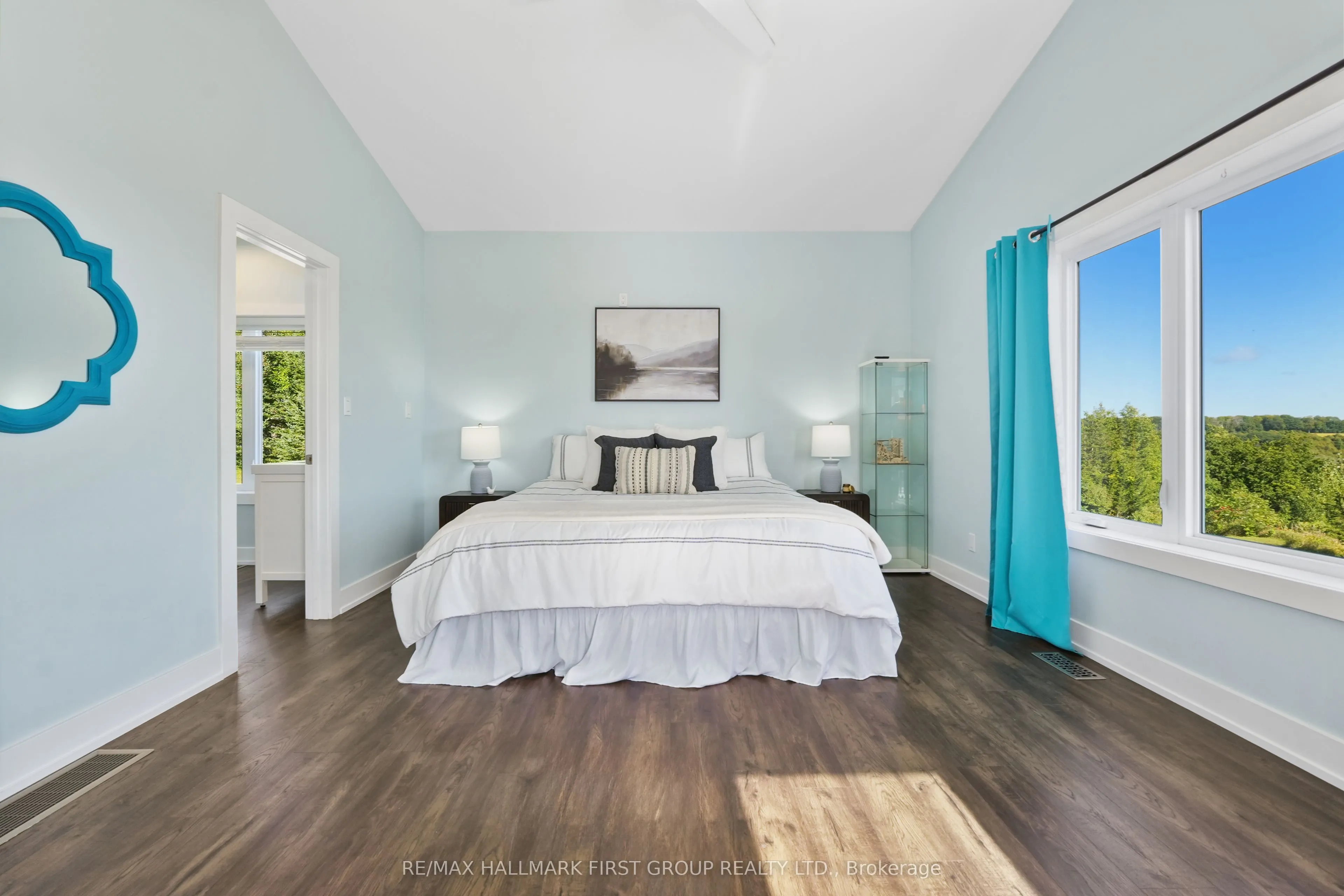 635 Northumberland Heights Road