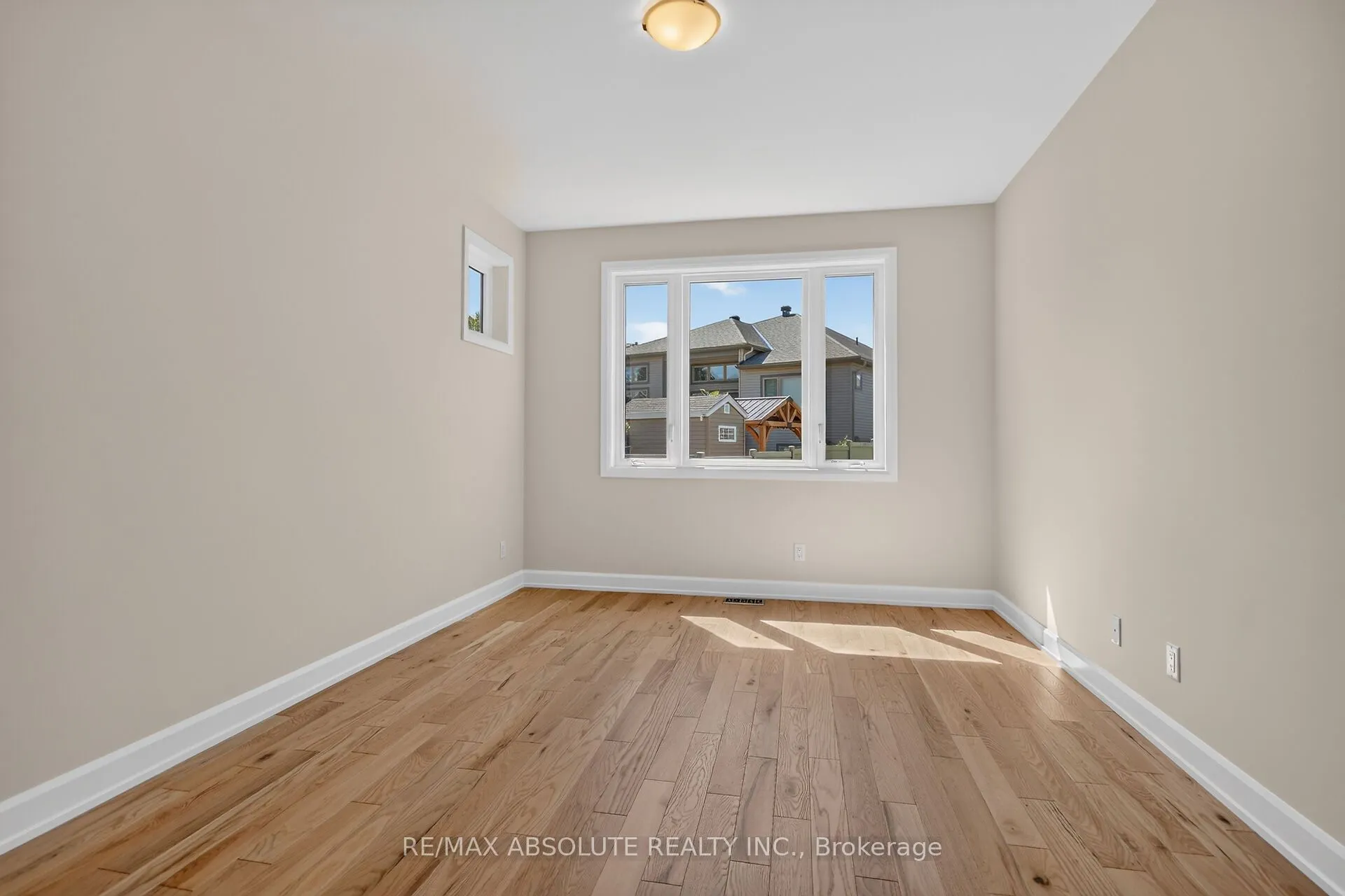 515 Swinley Avenue