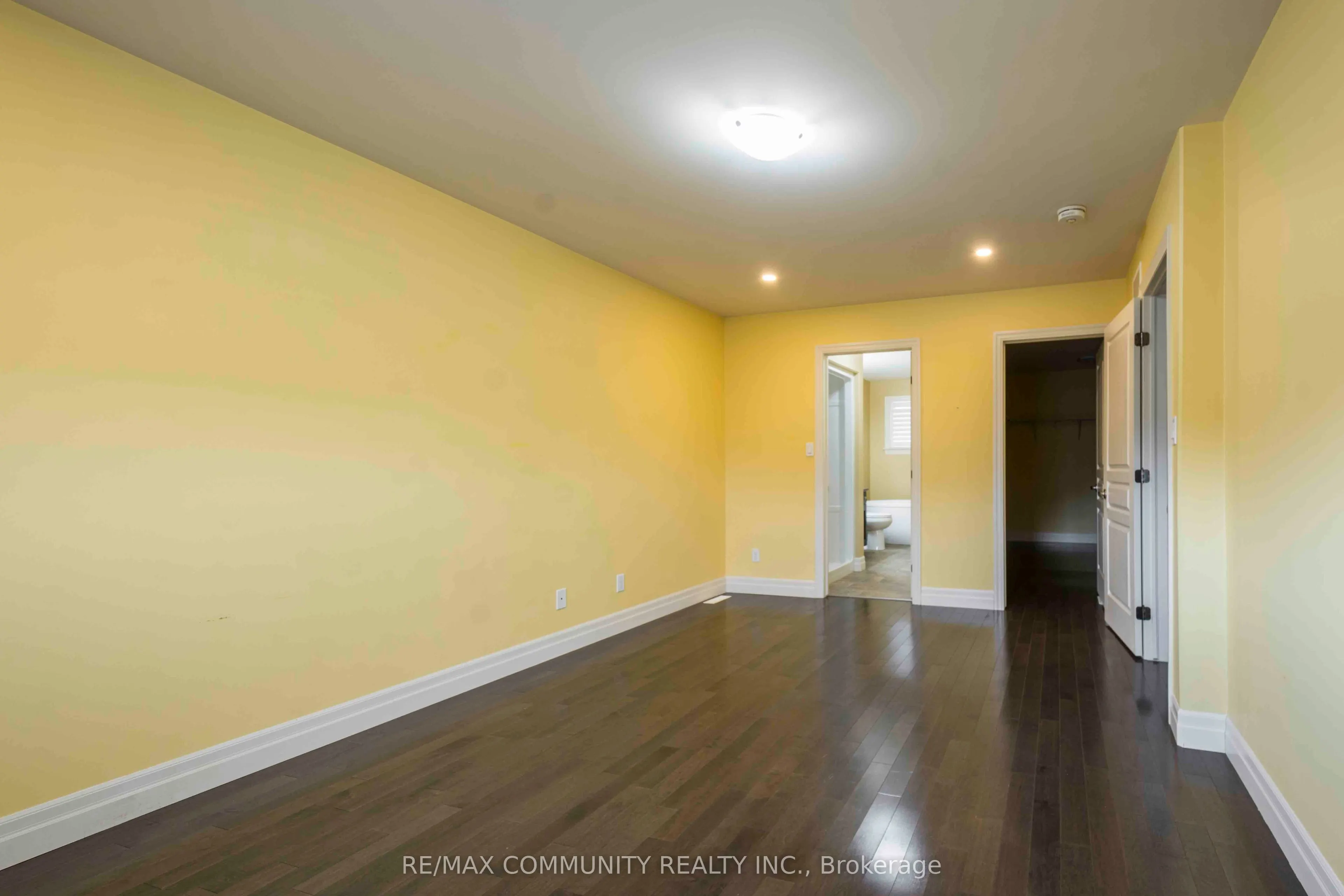 19 Bevan Drive #Main