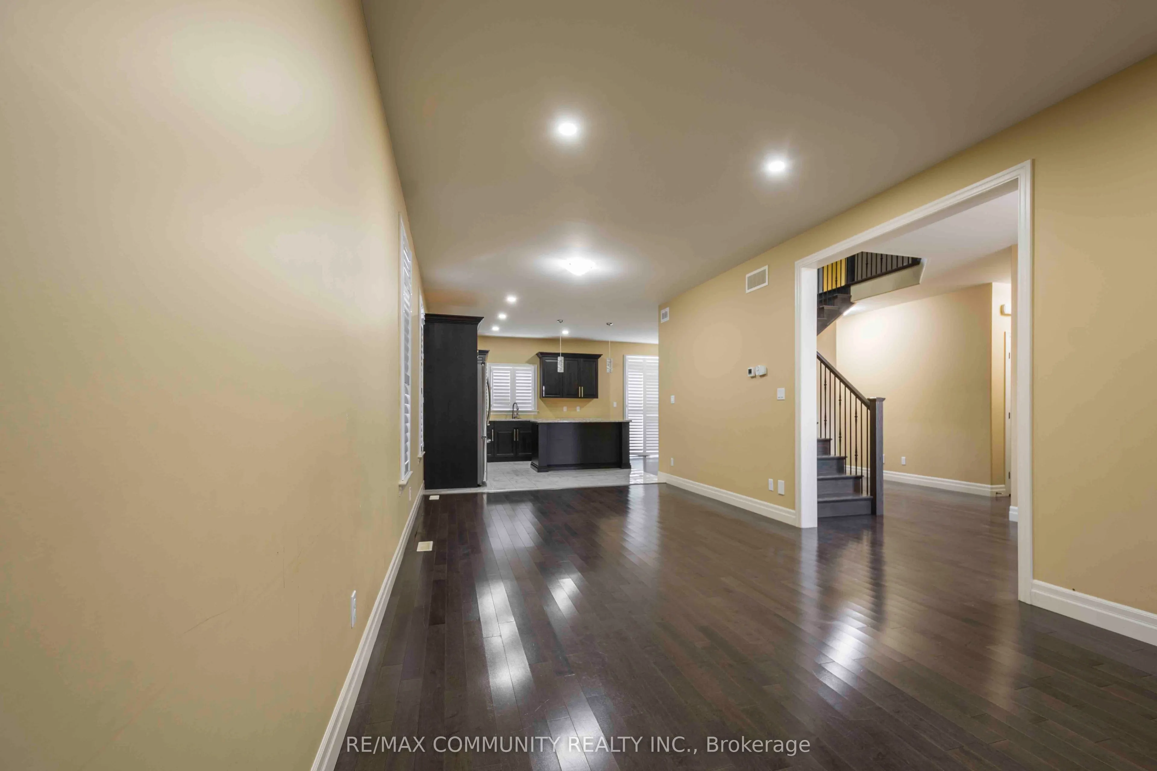 19 Bevan Drive #Main