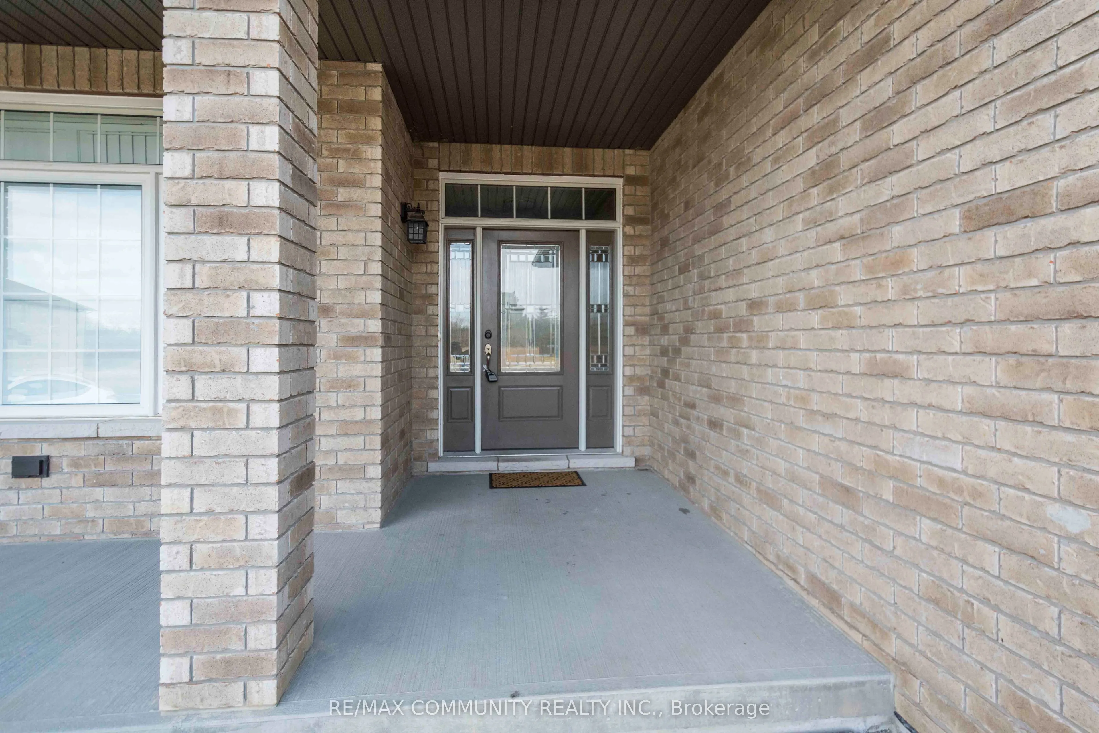 19 Bevan Drive #Main