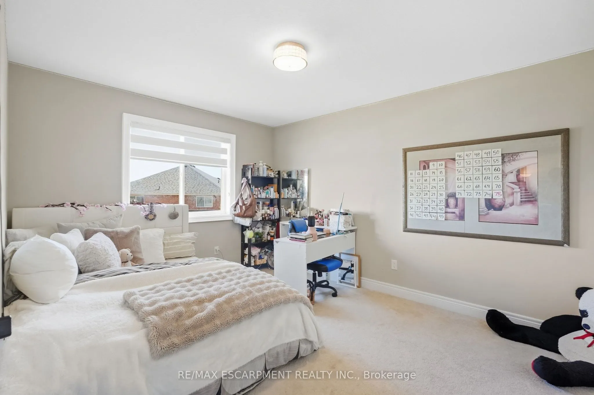88 Eringate Court