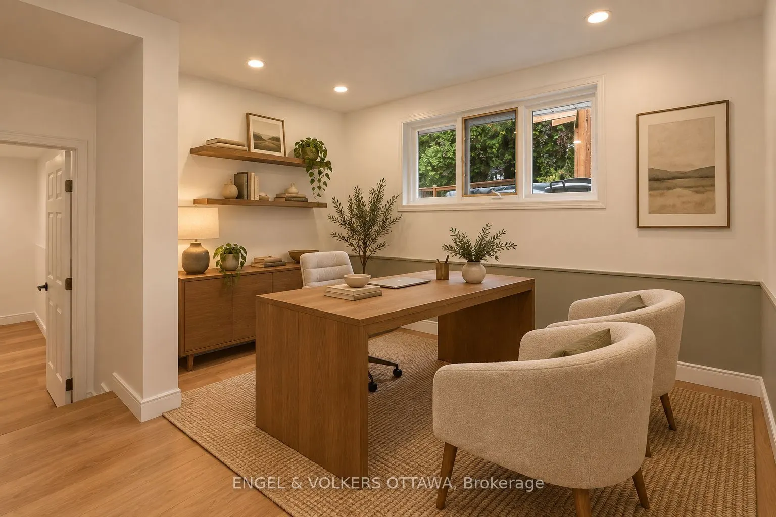 5293 Mclean Crescent