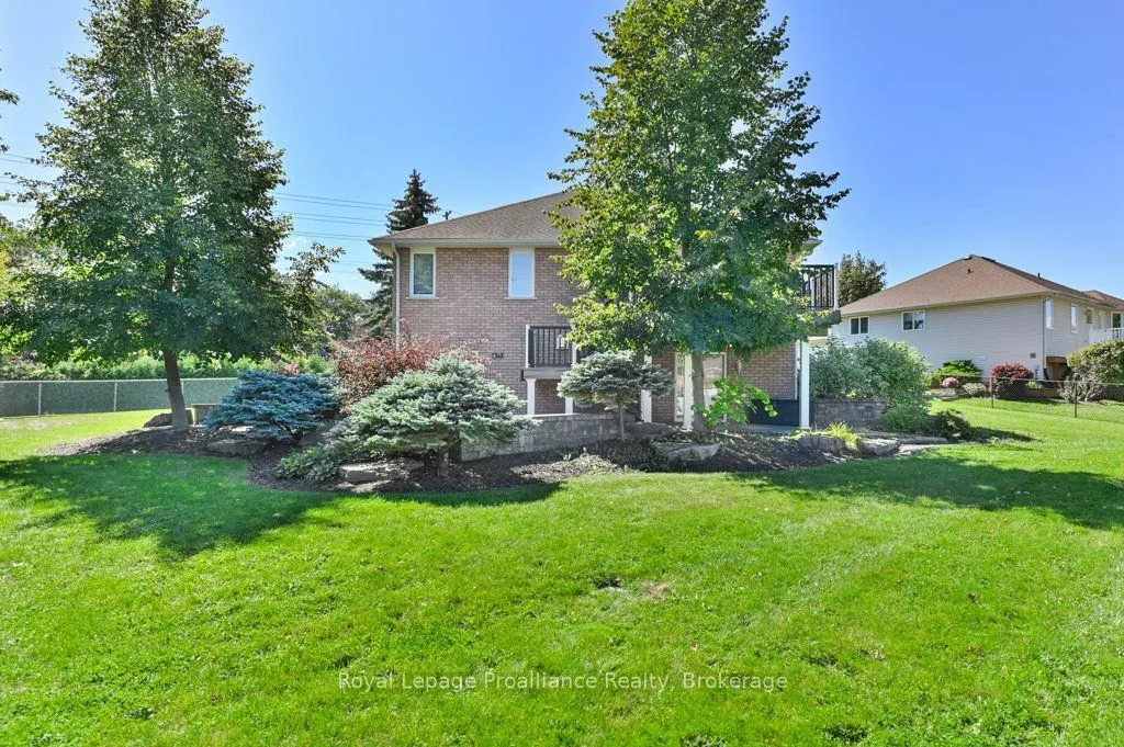 128 Maple Drive
