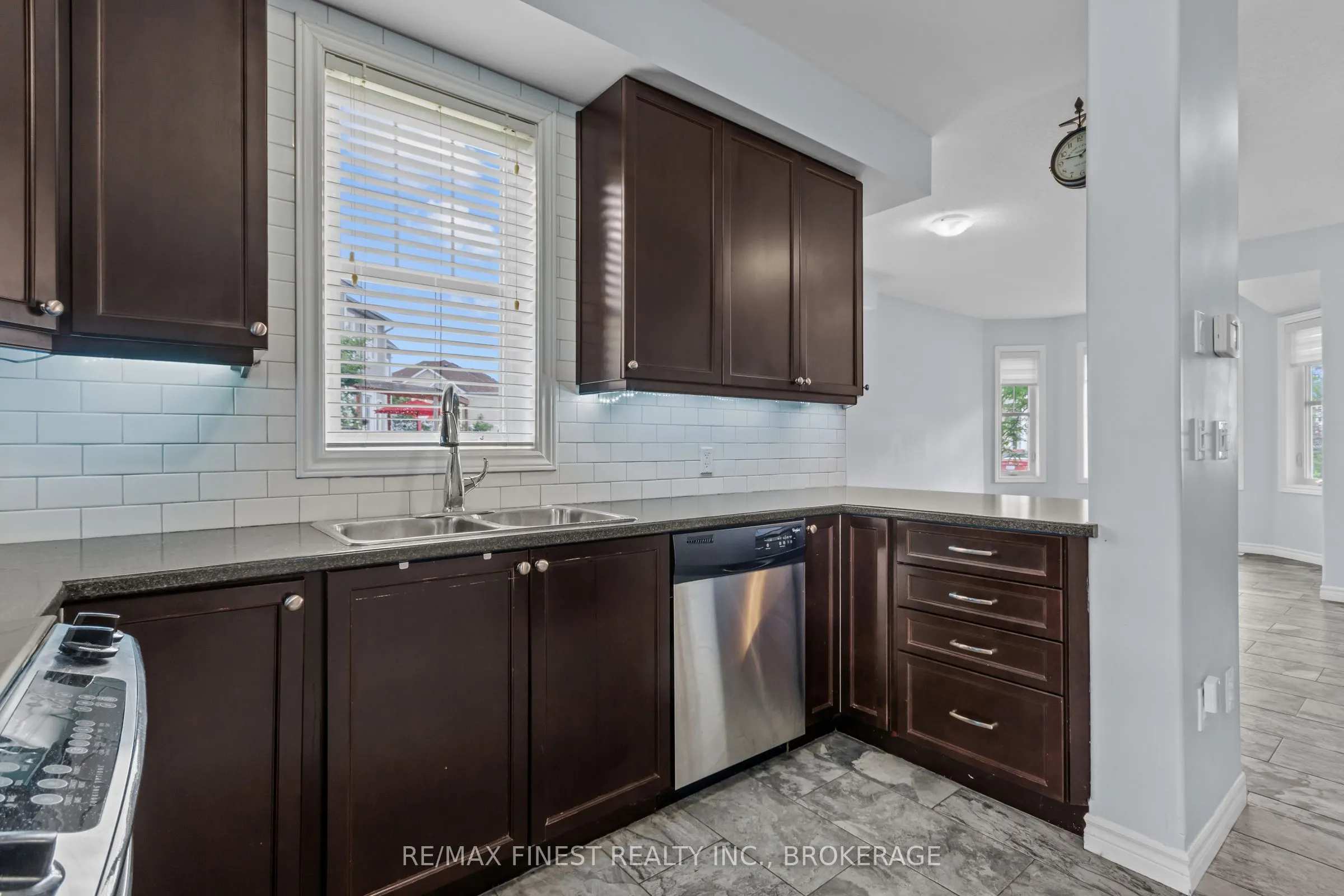 893 Ascot Lane