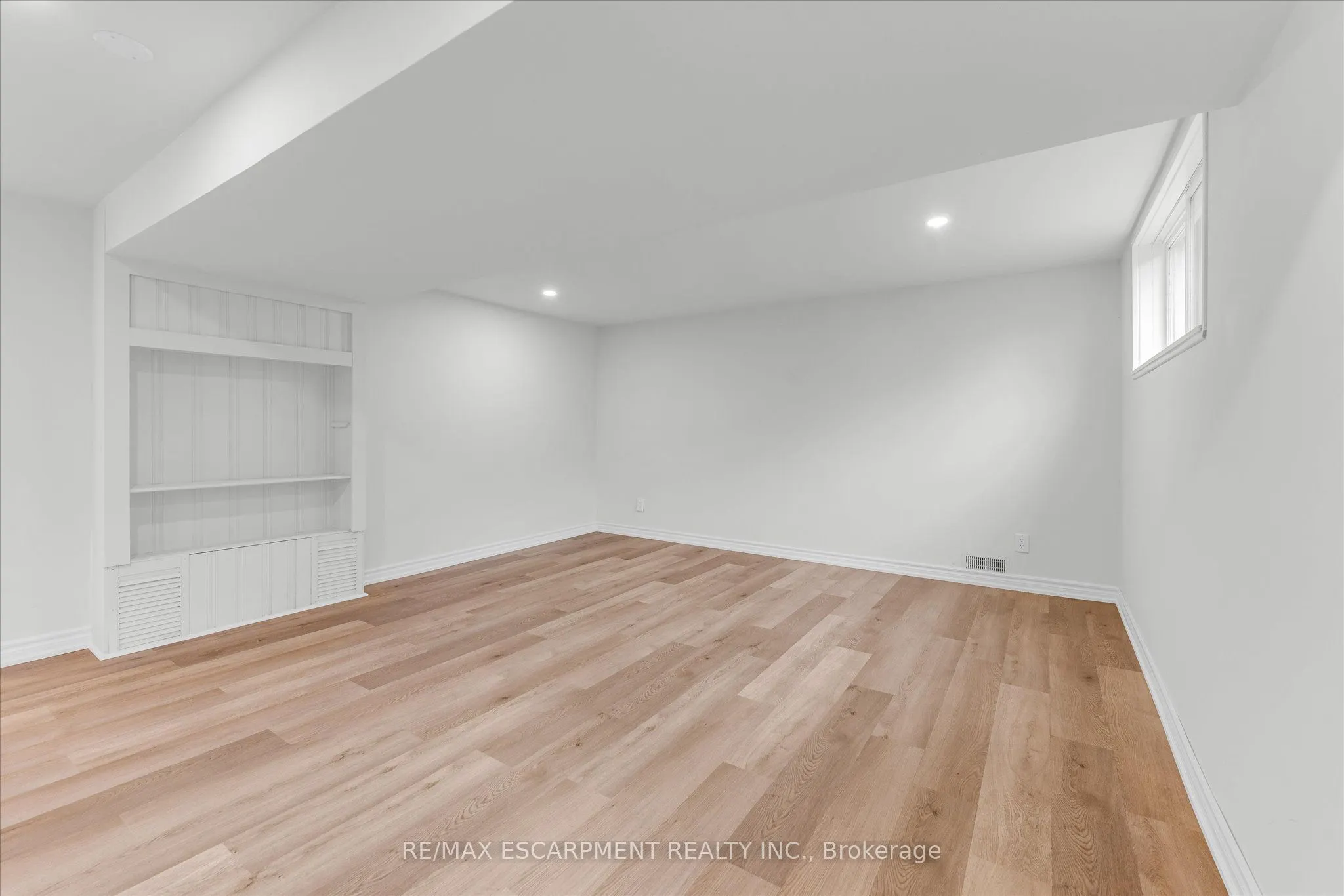 698 Concession 6 Road