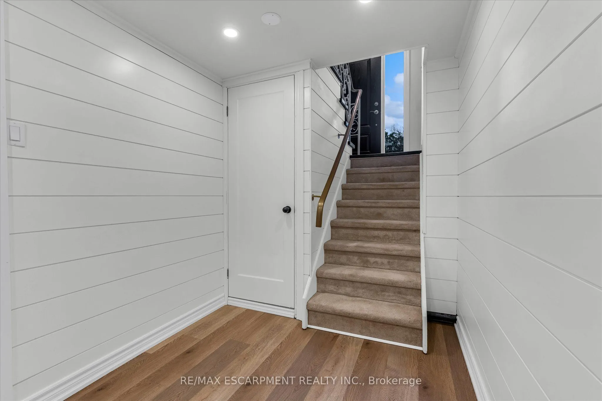 698 Concession 6 Road