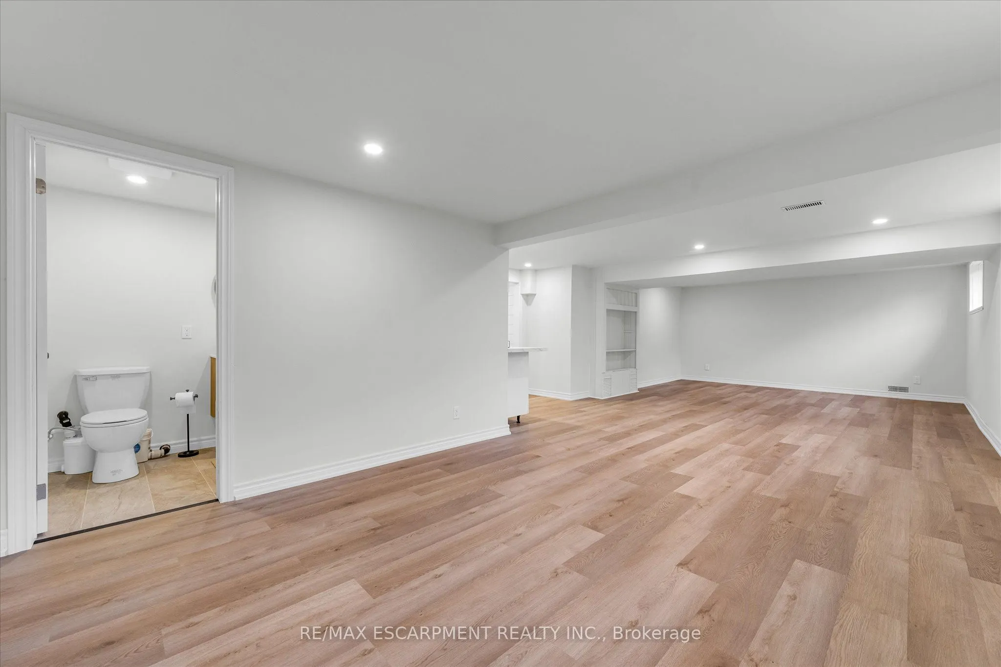 698 Concession 6 Road