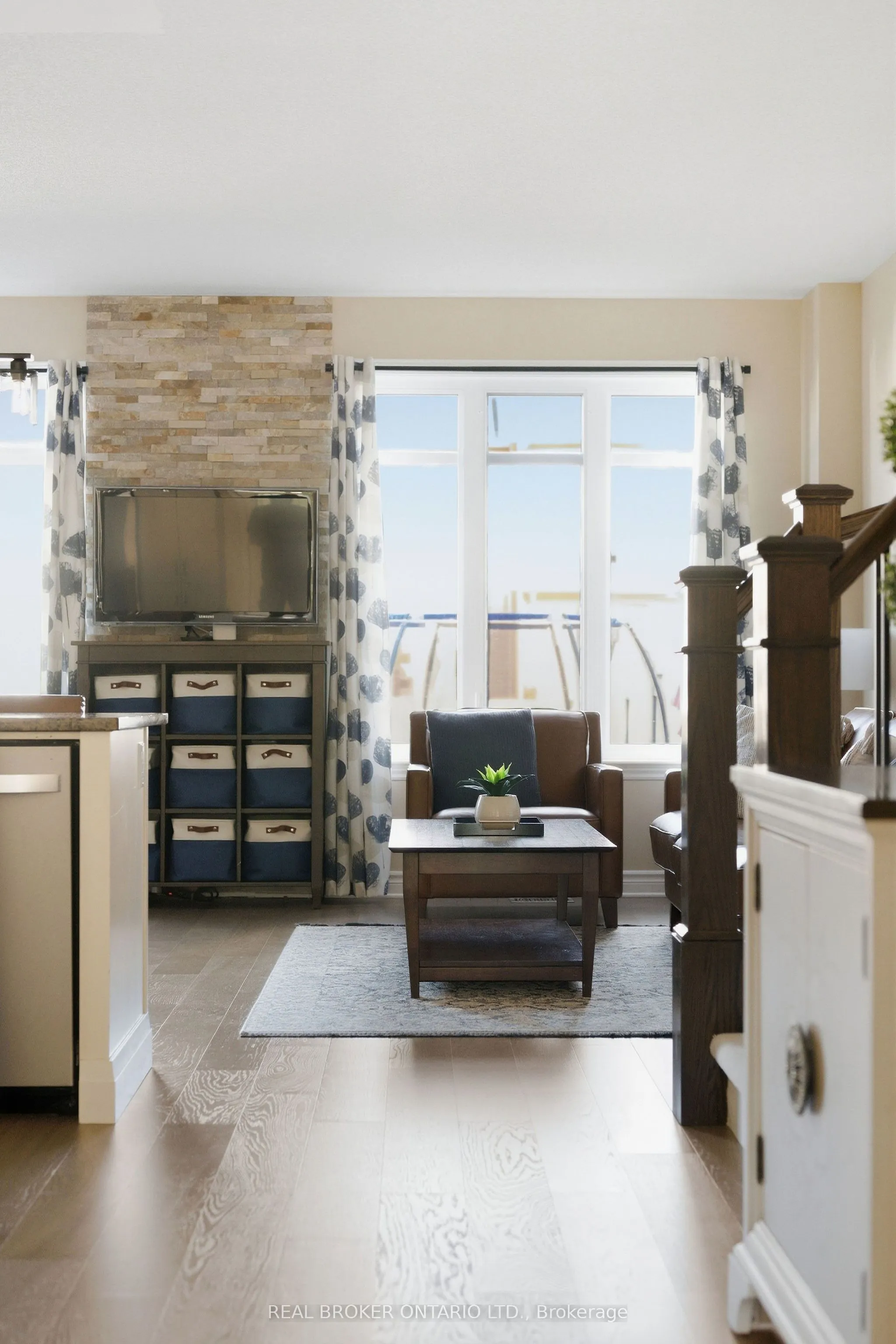 2221 Angelica Avenue