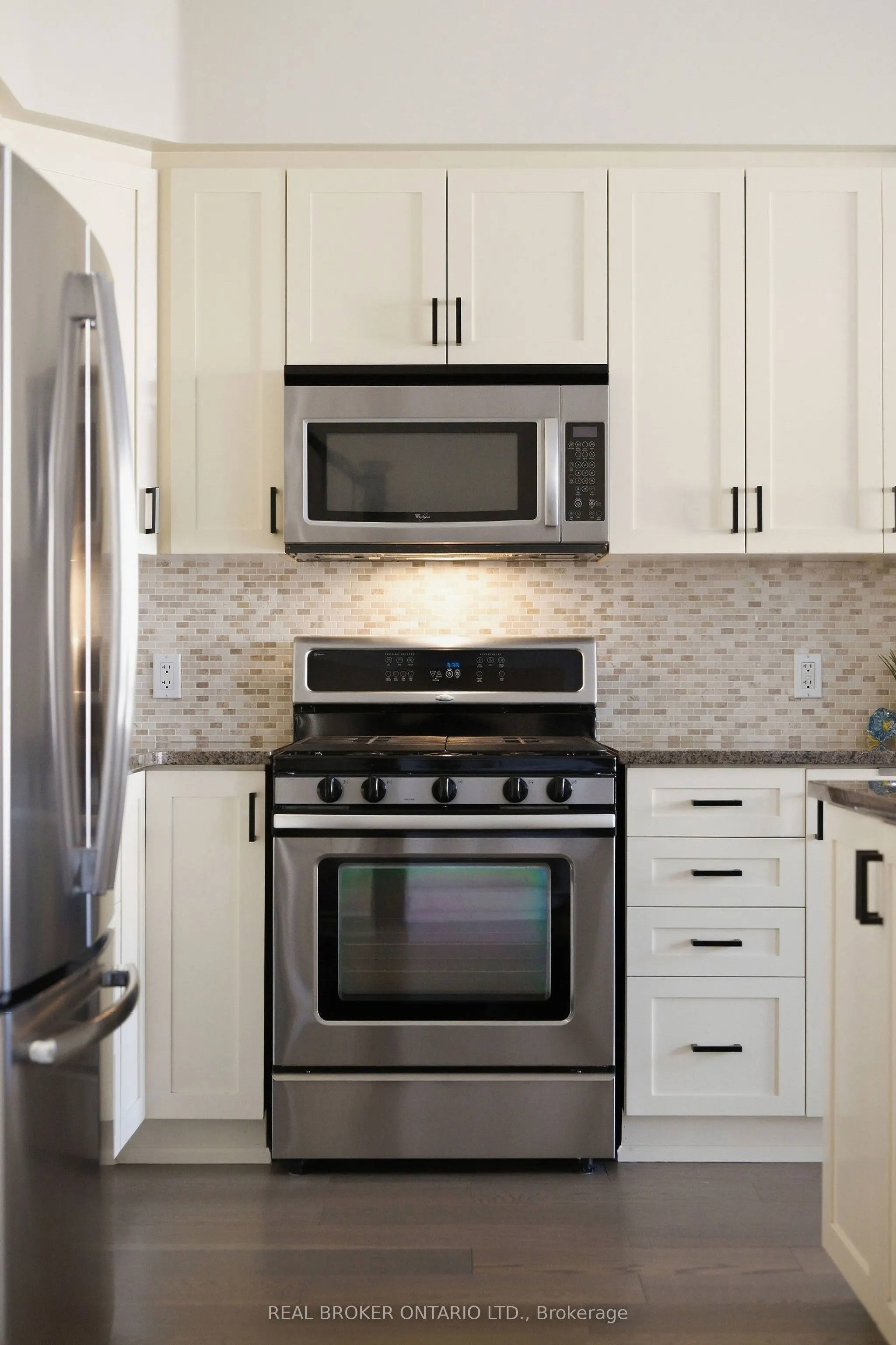 2221 Angelica Avenue