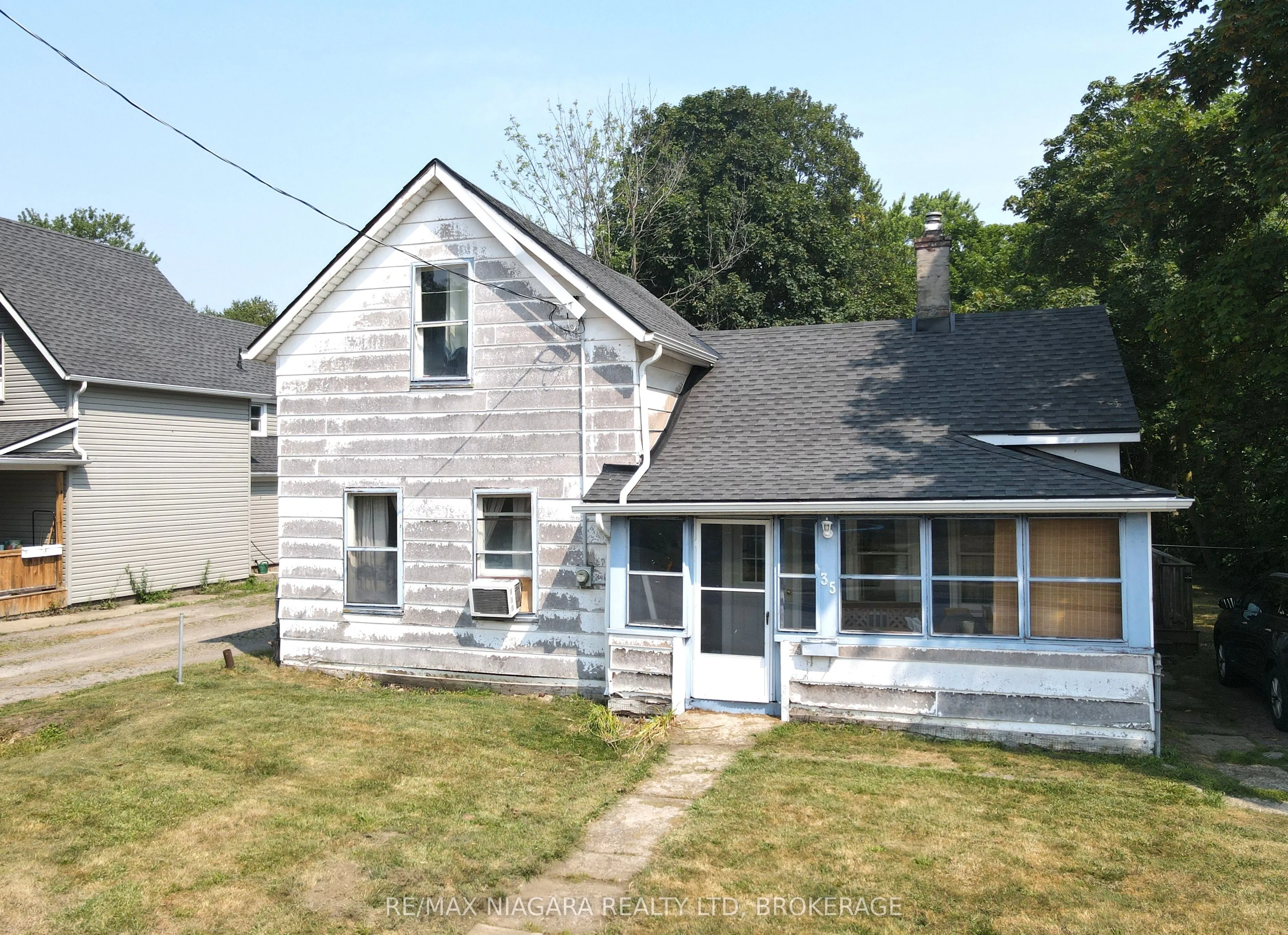 35 Forsythe Street