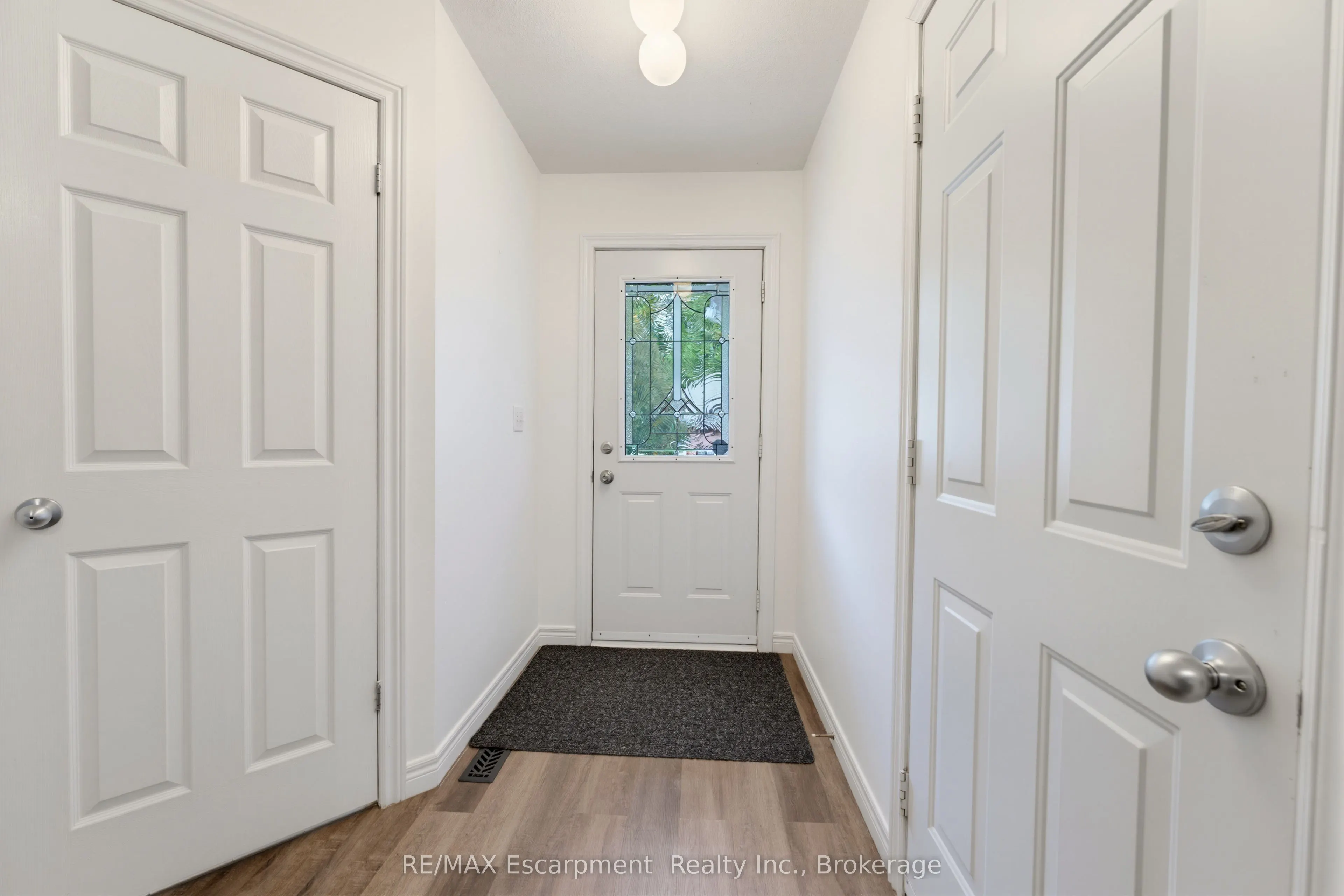 62 Potters Way