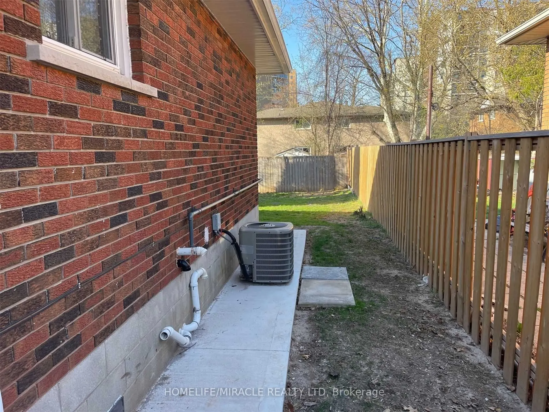 64 Gainsborough Road ##BSMT